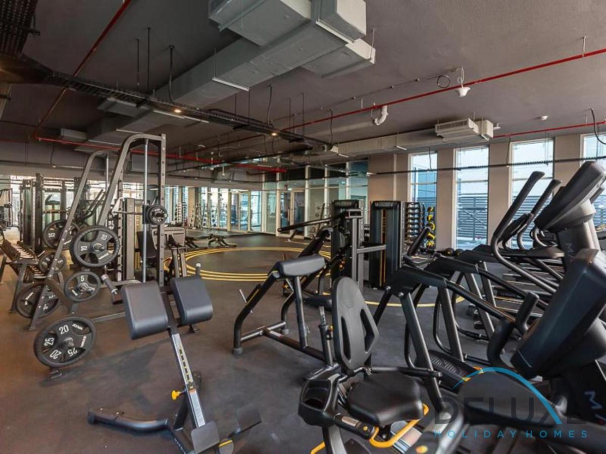 Lush Studio in Studio One Dubai Marina by Deluxe Holiday Homes