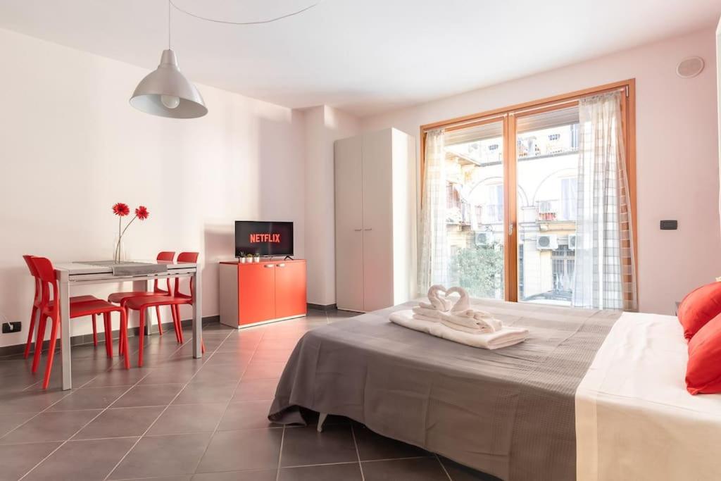 Centro] Junior Suite con Wi-Fi e A/C en Turin — hotel room