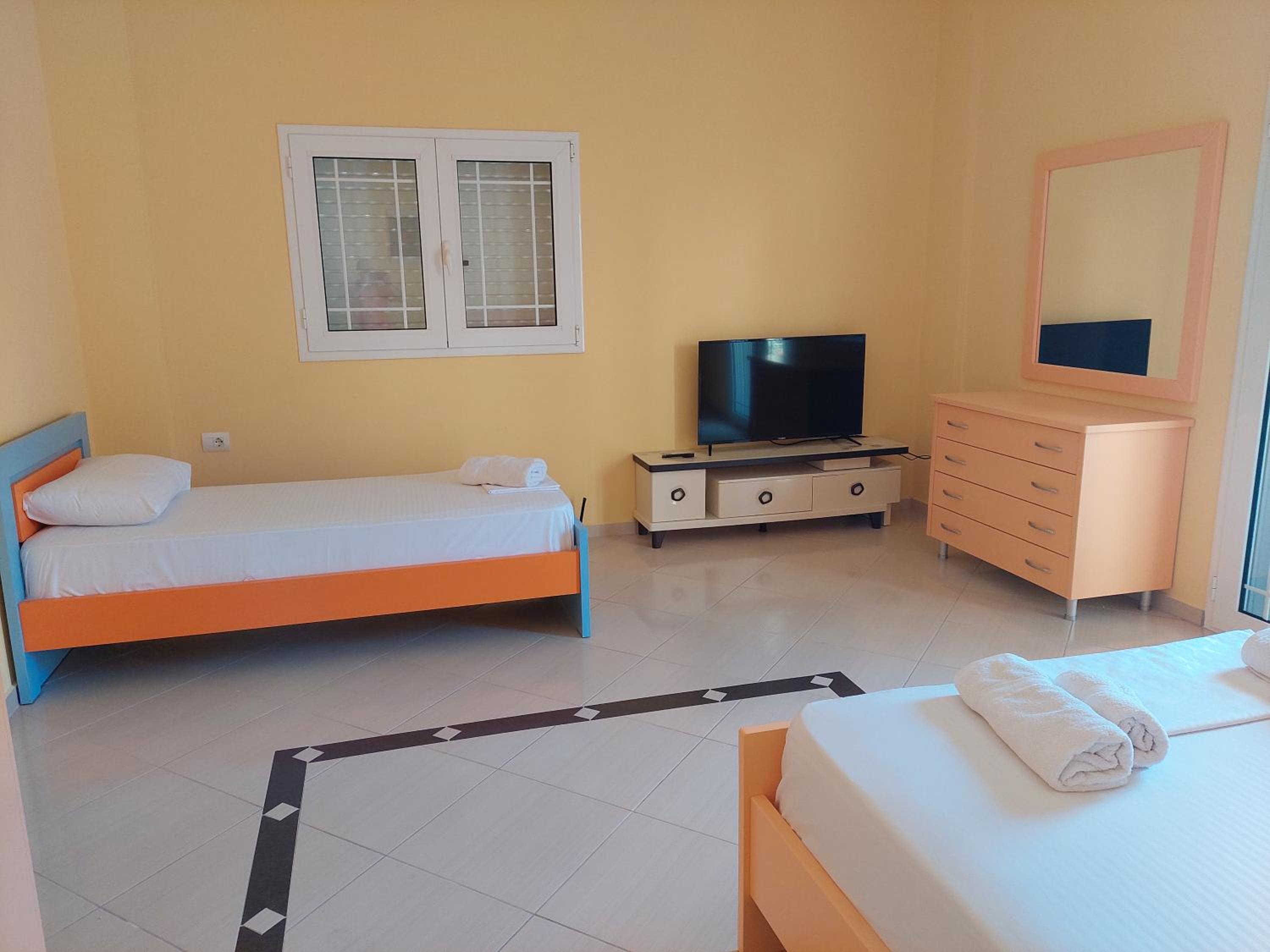 Emi's Villa