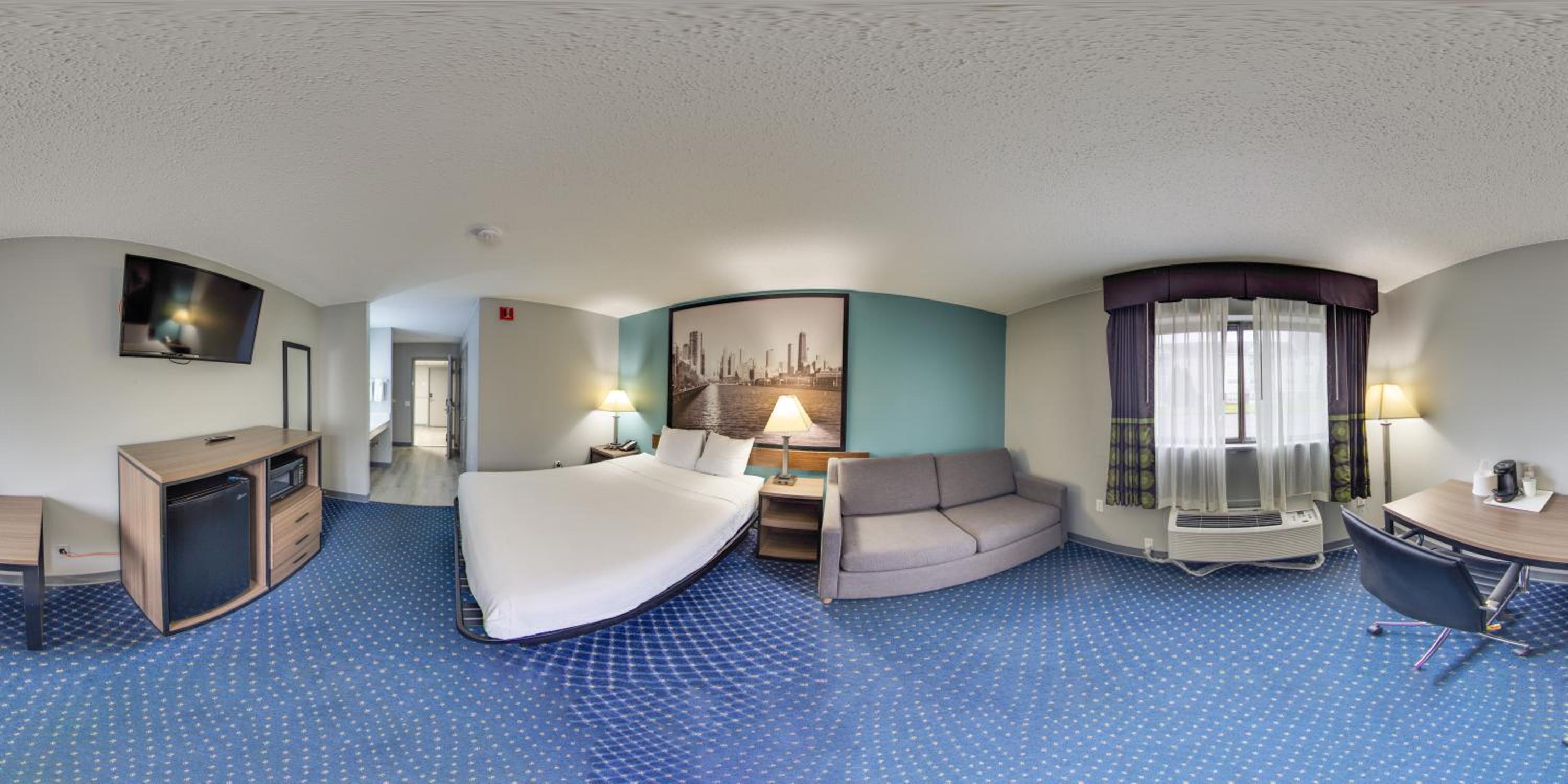 Super 8 by Wyndham Rockford I-90 Casino District view 2