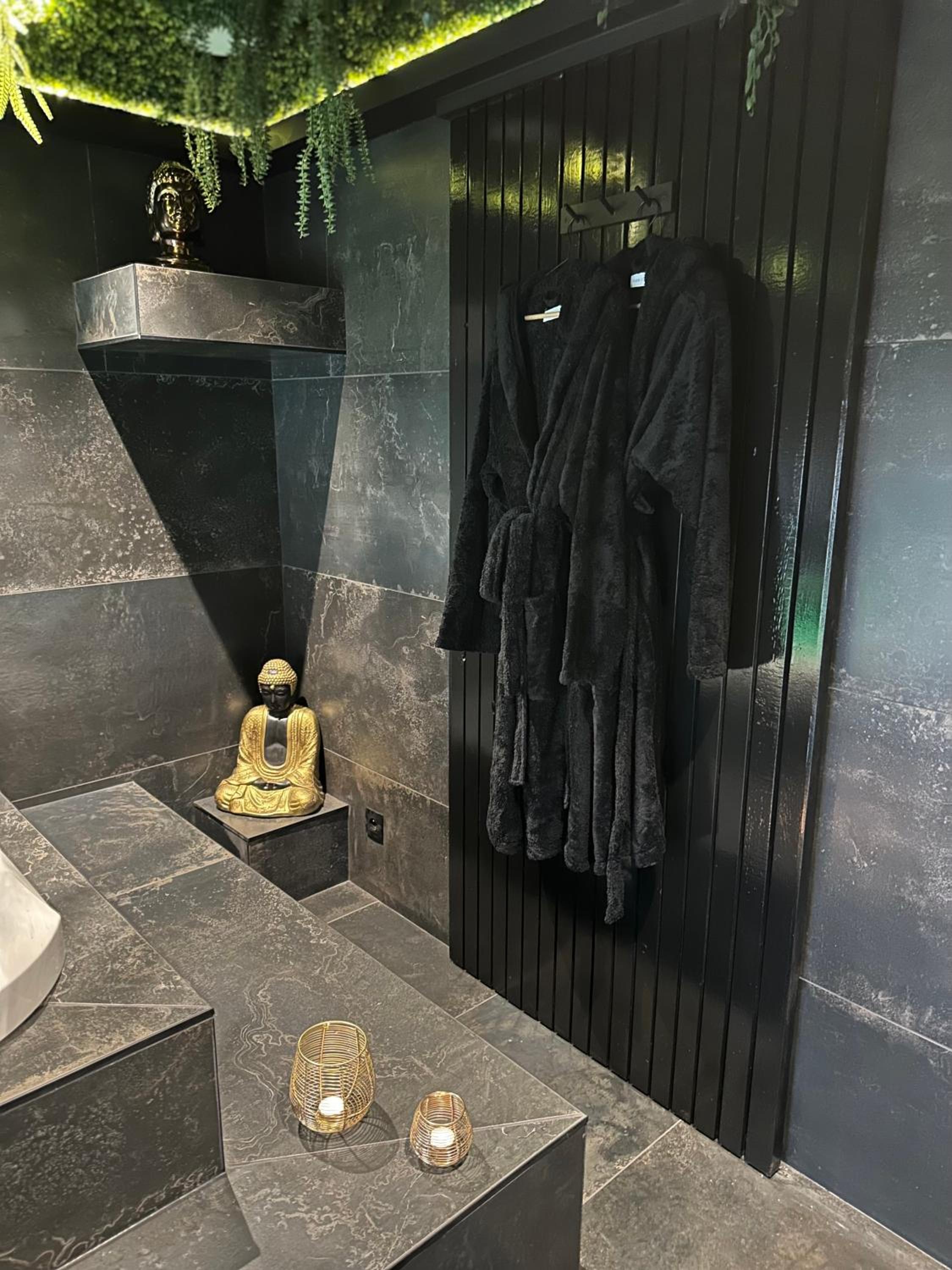 Suite Marie - Jacuzzi privé & sauna