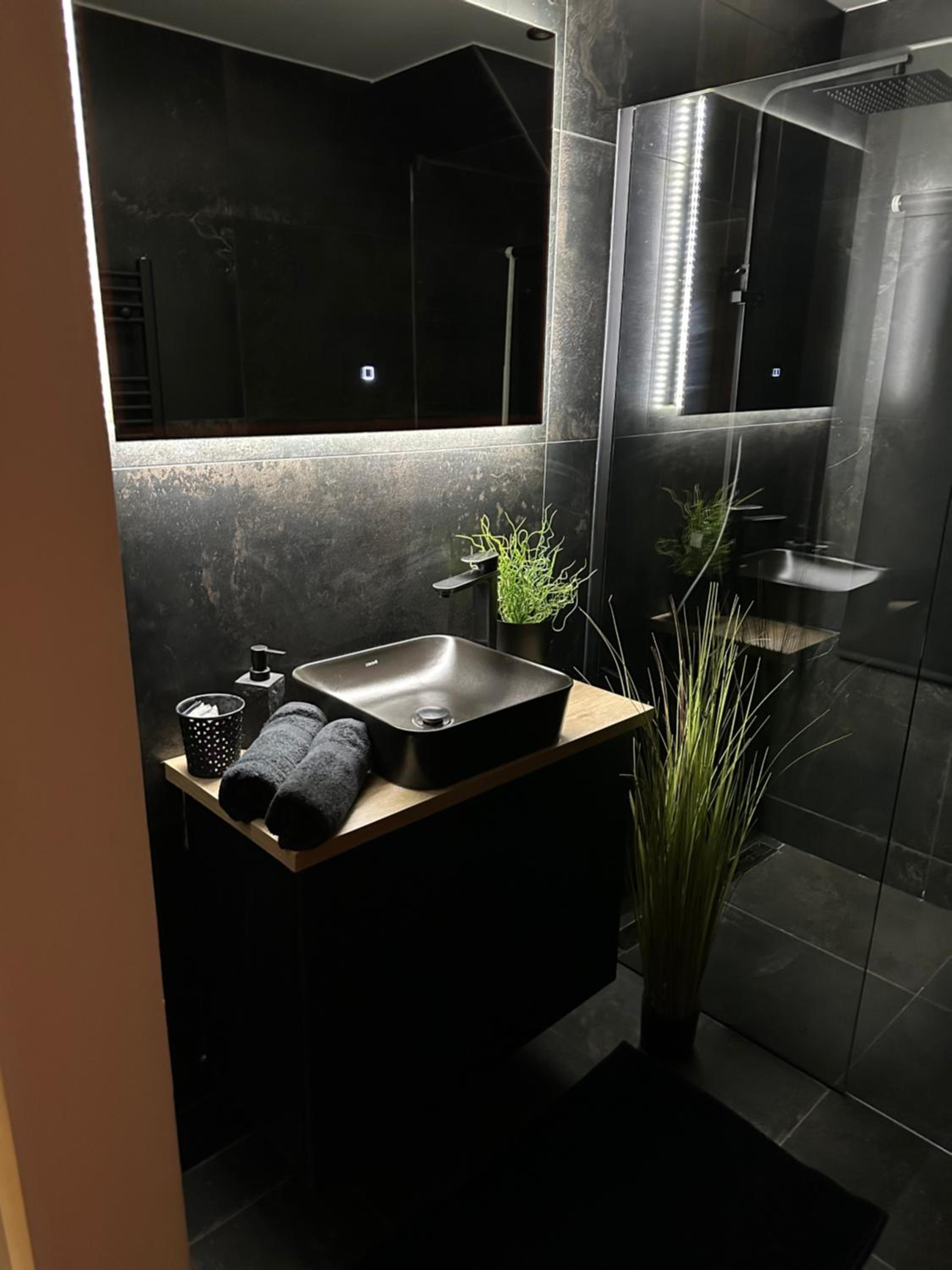 Suite Marie - Jacuzzi privé & sauna