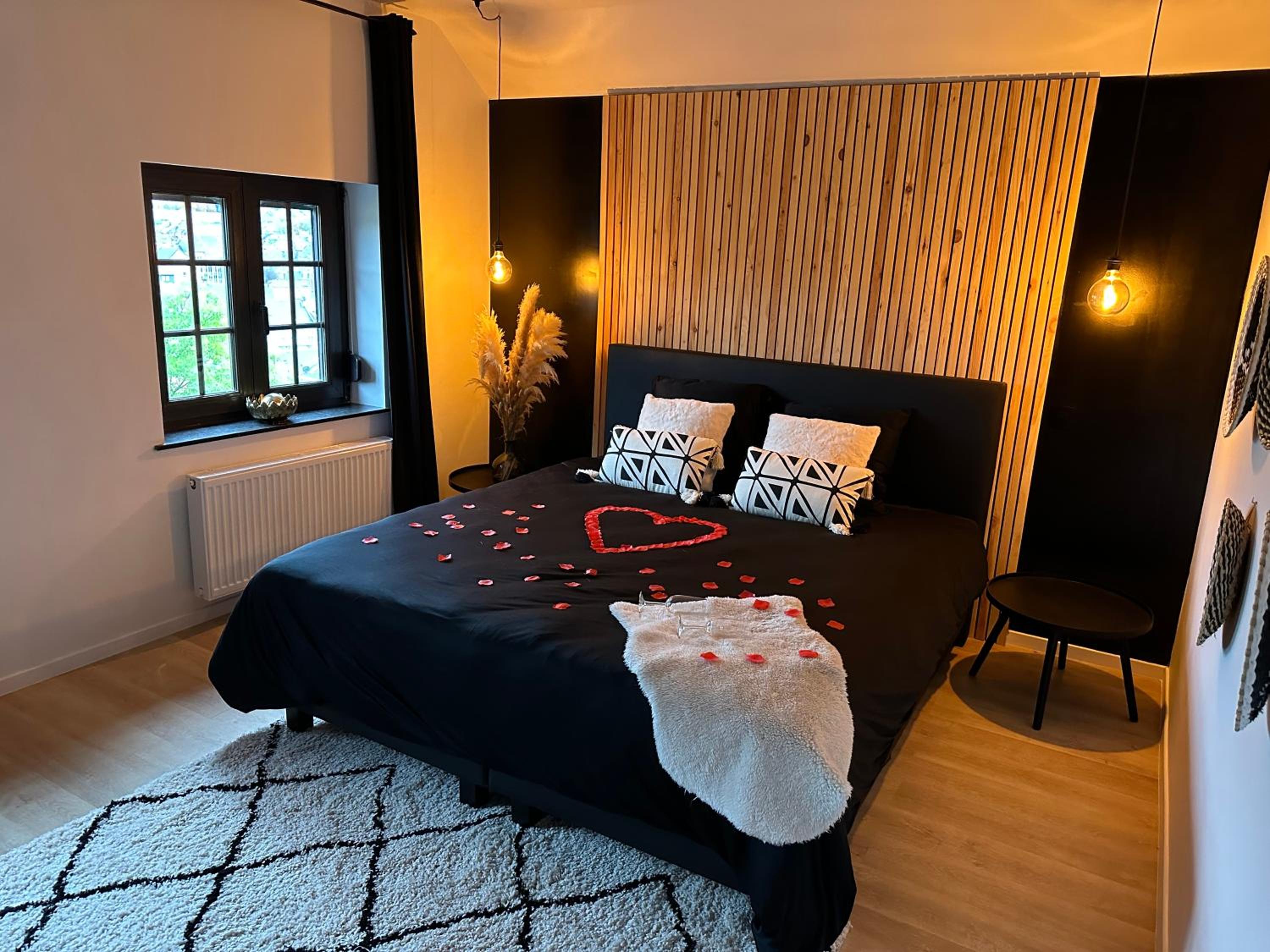 Suite Marie - Jacuzzi privé & sauna