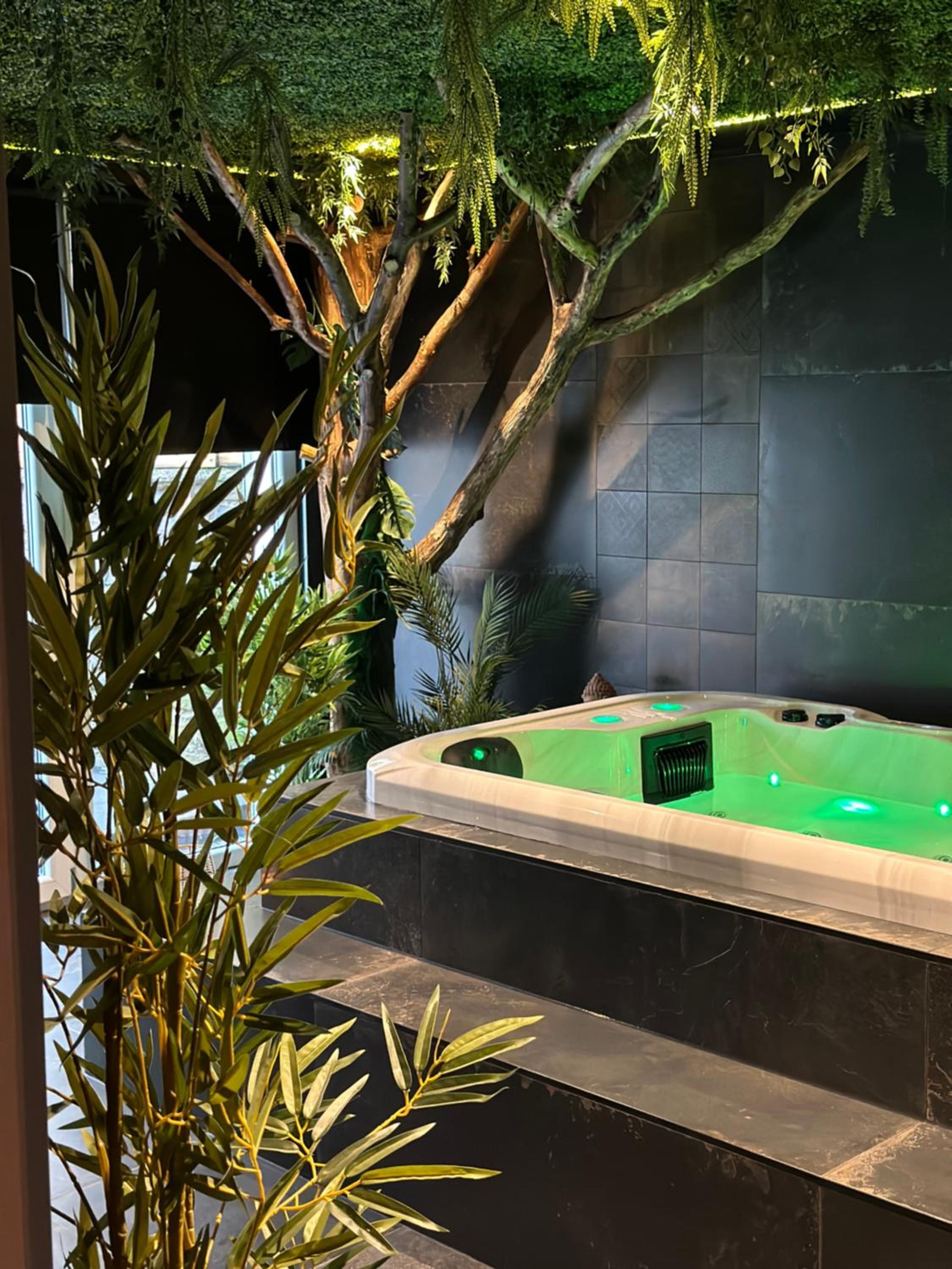 Suite Marie - Jacuzzi privé & sauna
