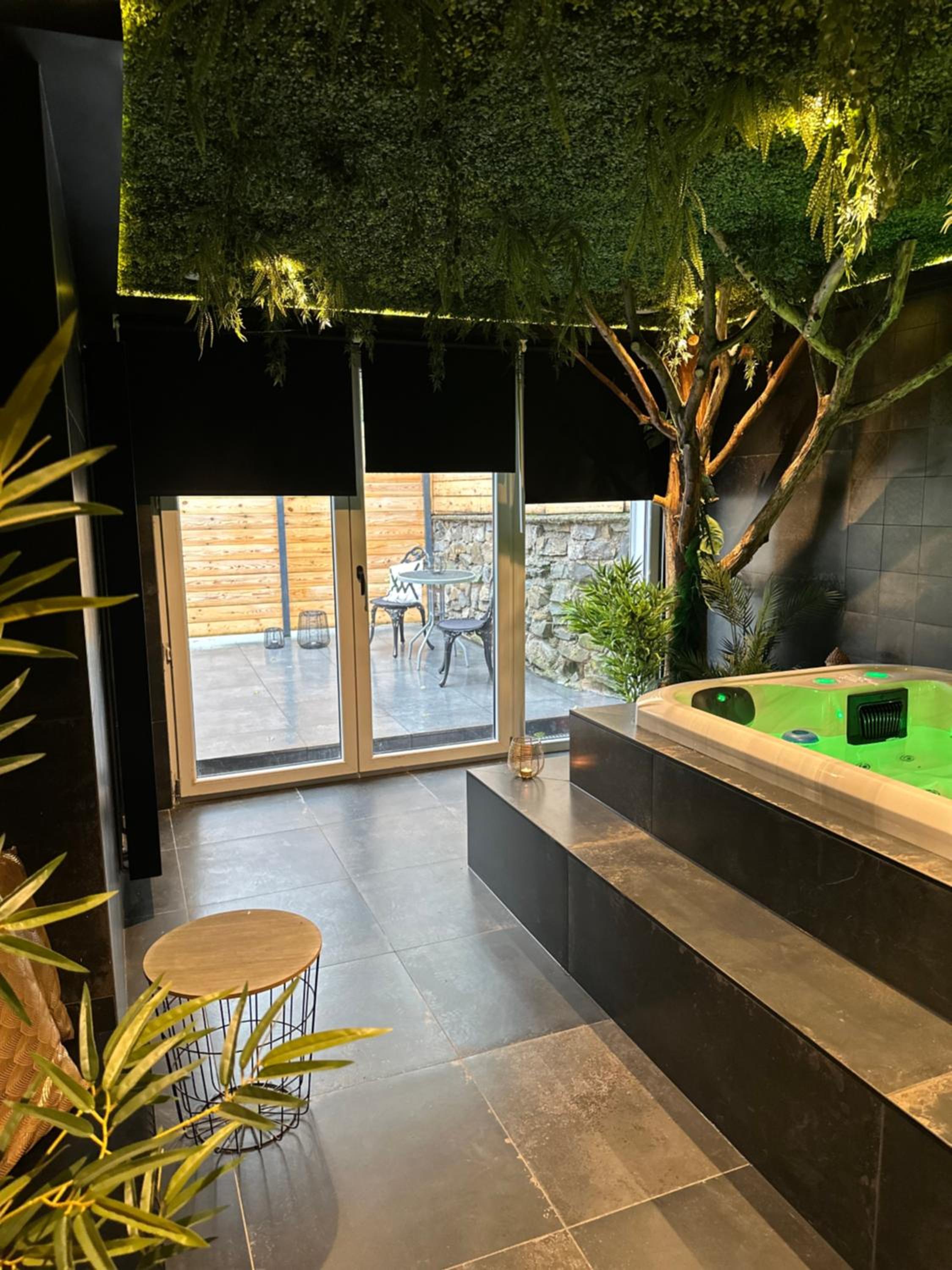 Suite Marie - Jacuzzi privé & sauna