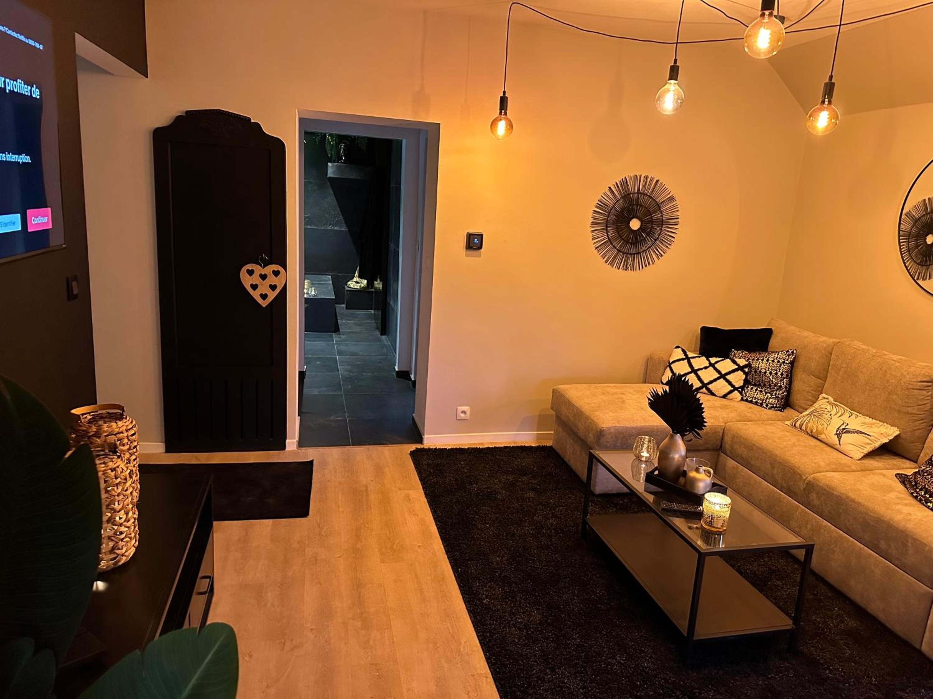 Suite Marie - Jacuzzi privé & sauna