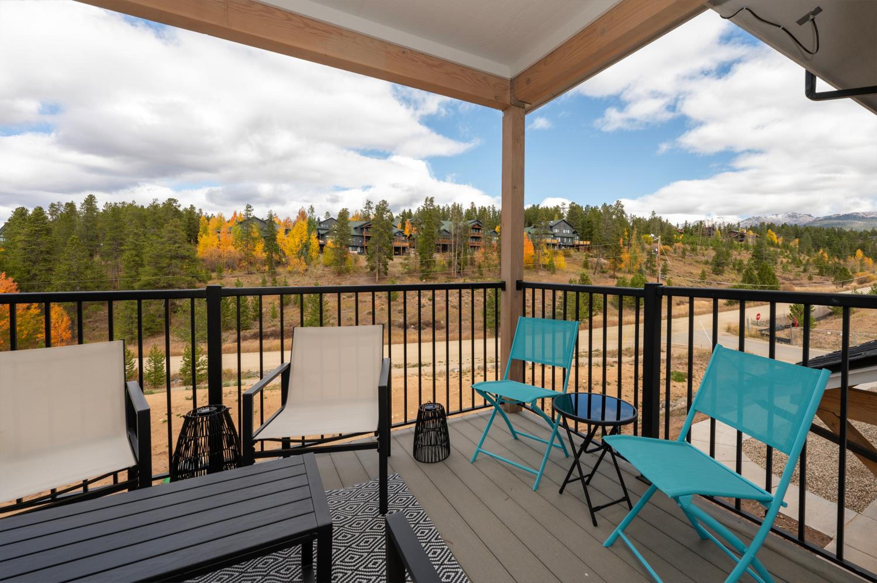 New Condo! Skiboard Winter Park Shuttle
