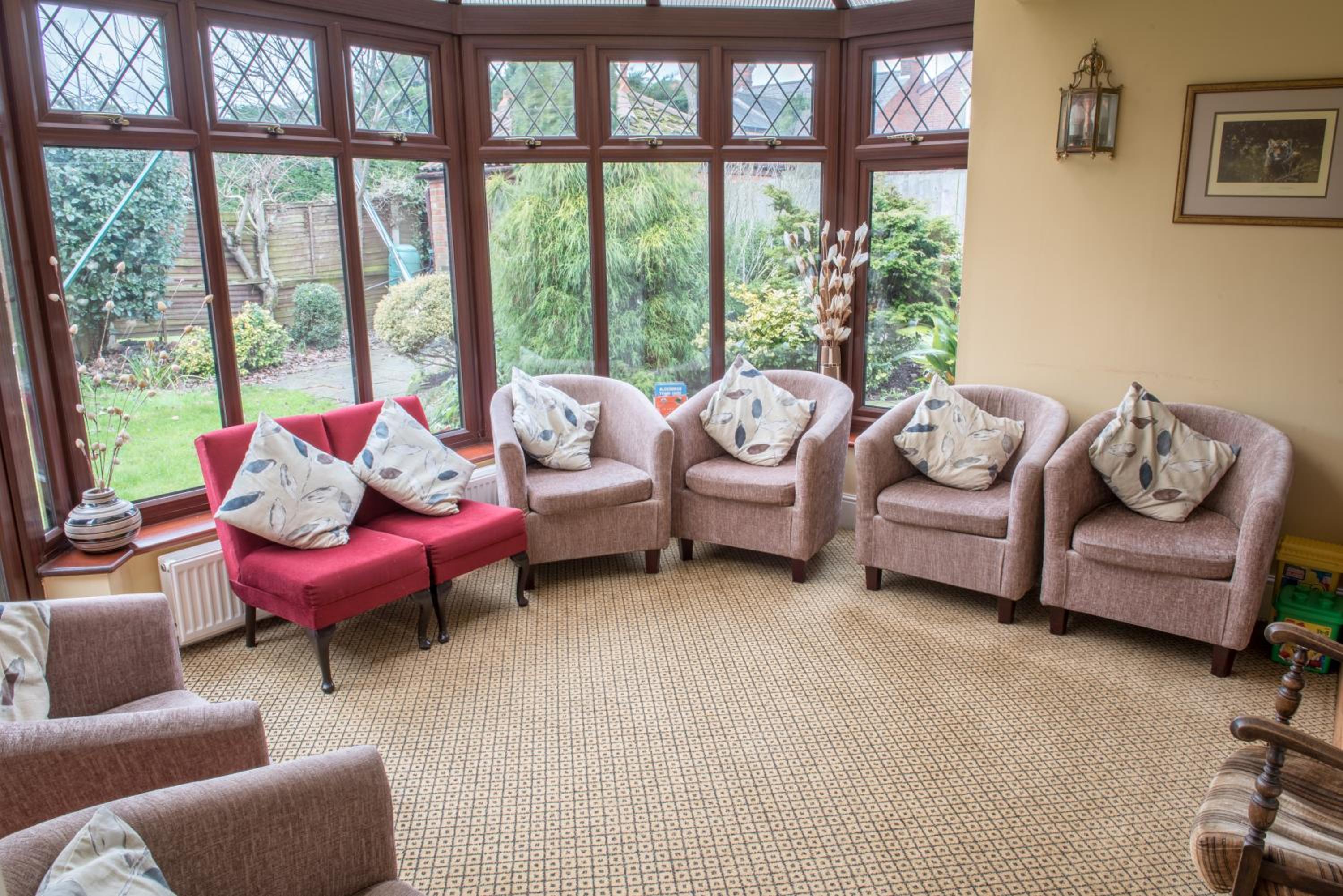 Lattice Lodge - Exclusive Use Hire - Sleeps up to 22 people in up to 19 separate beds view 4