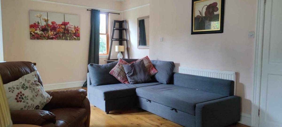 Beautiful self contained apartment with garden view 2