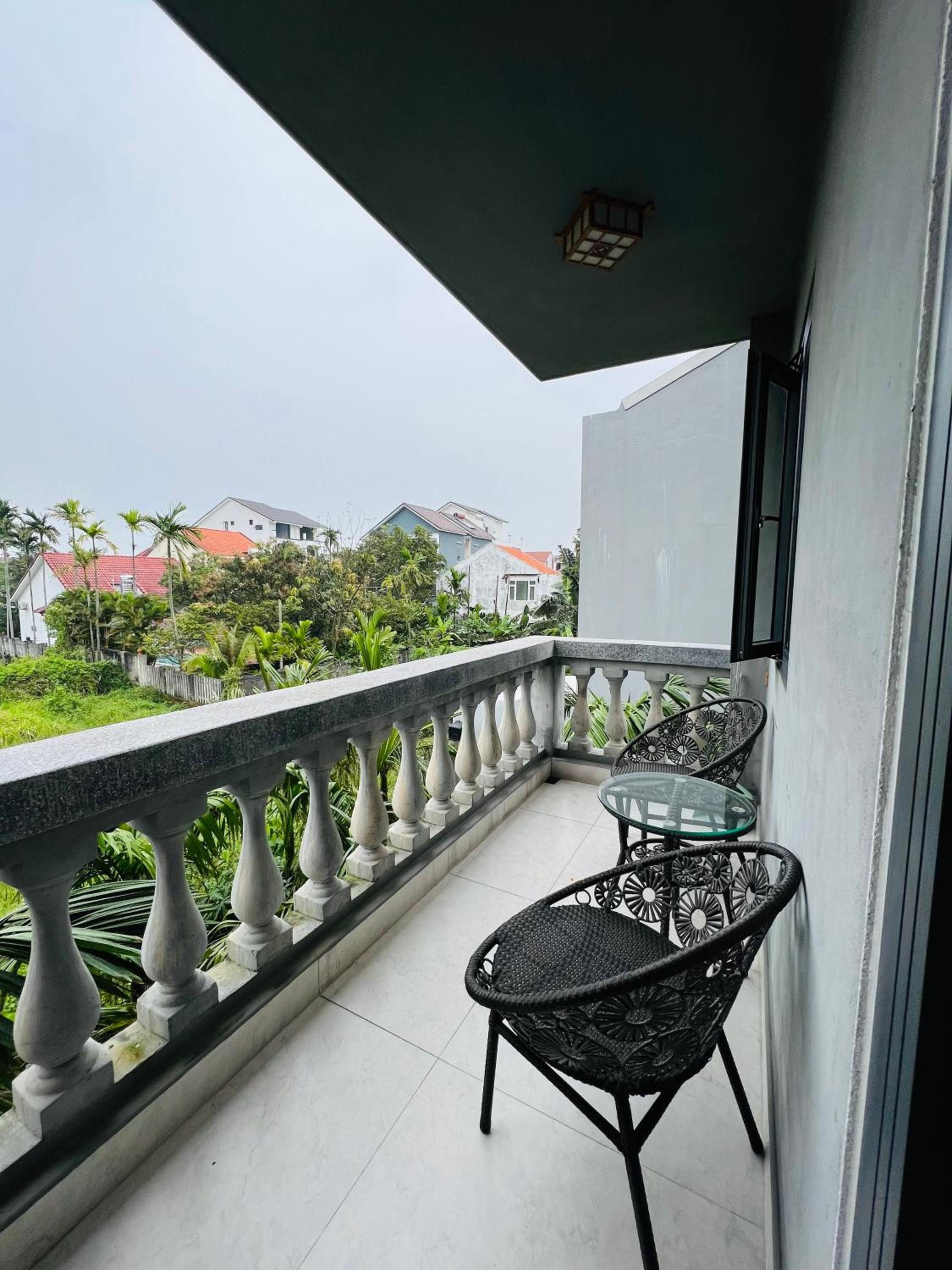 De Mai Hoi An Apartment with Pool & Kitchen view 2