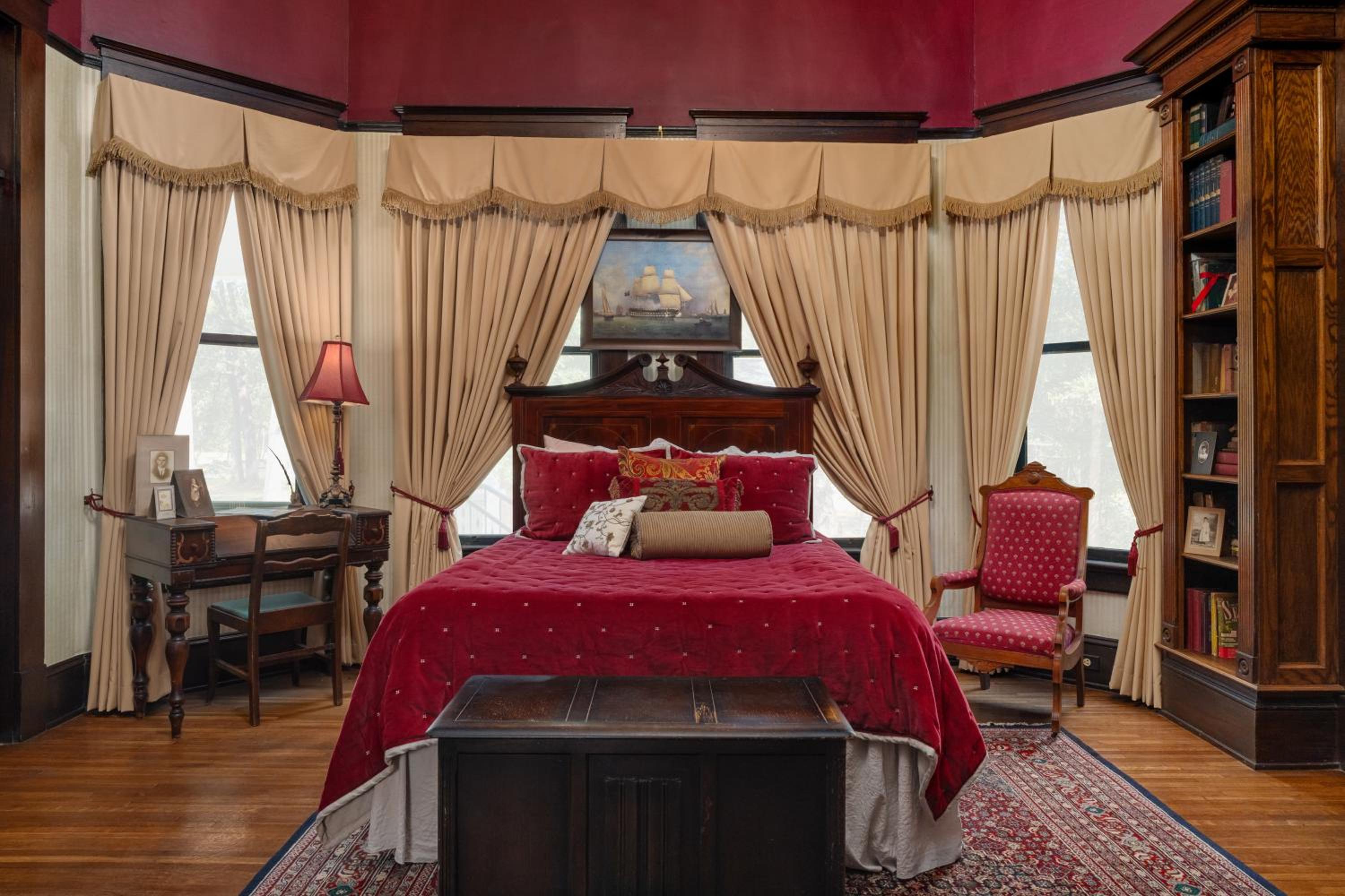 Ross Mansion Bed & Breakfast view 5