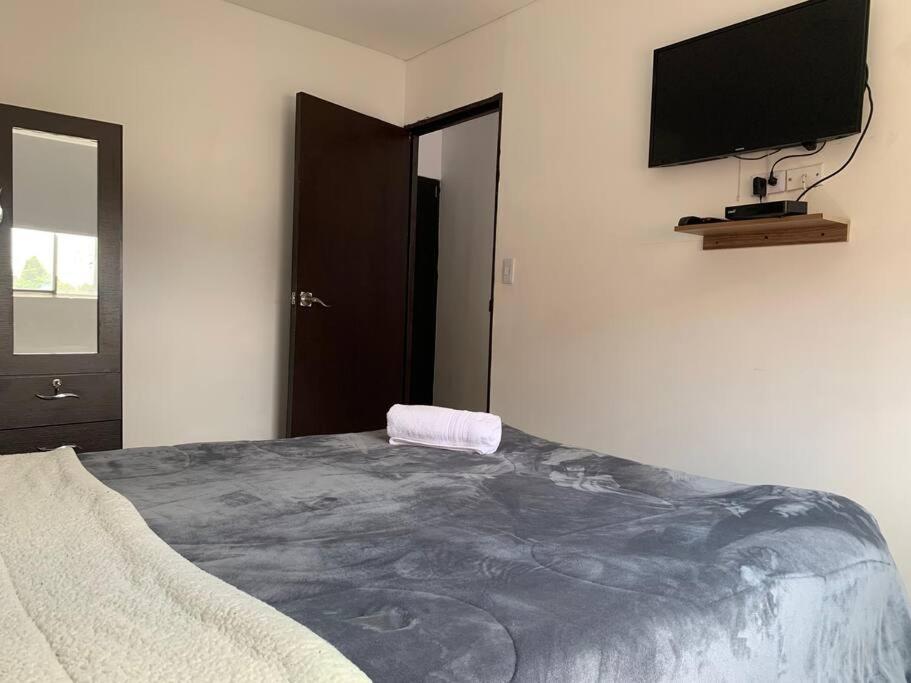 Apartamento por el sector Minuto de Dios.