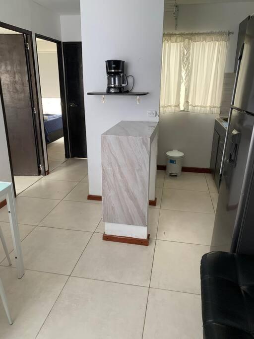Apartamento por el sector Minuto de Dios.