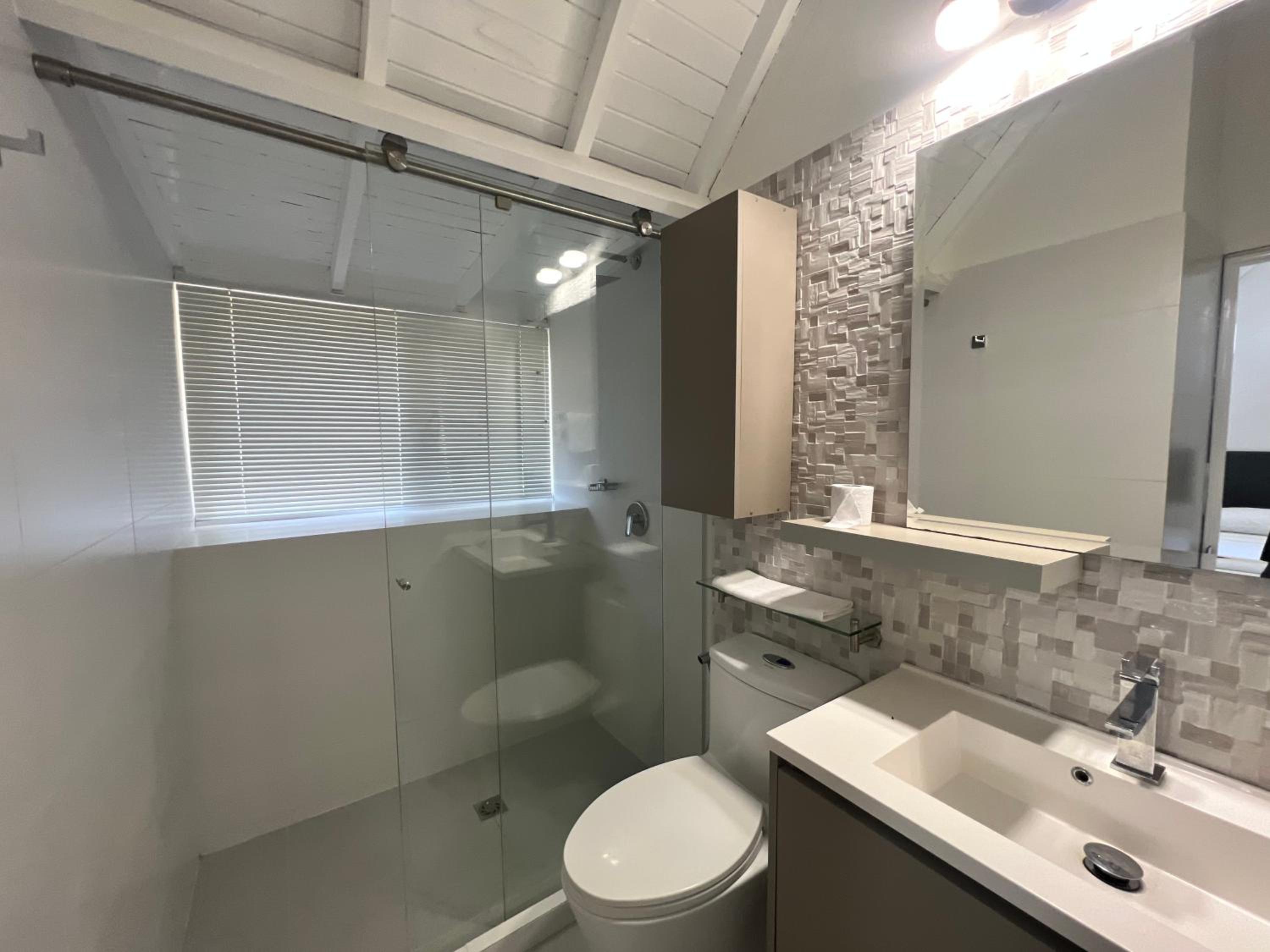 Moderna Cabaña en Ruitoque Condominio