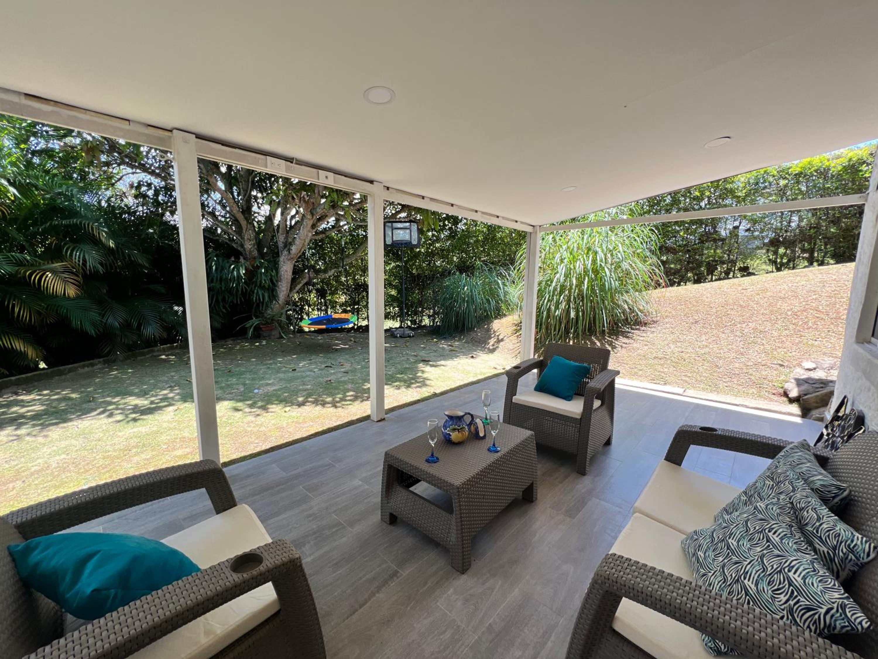Moderna Cabaña en Ruitoque Condominio