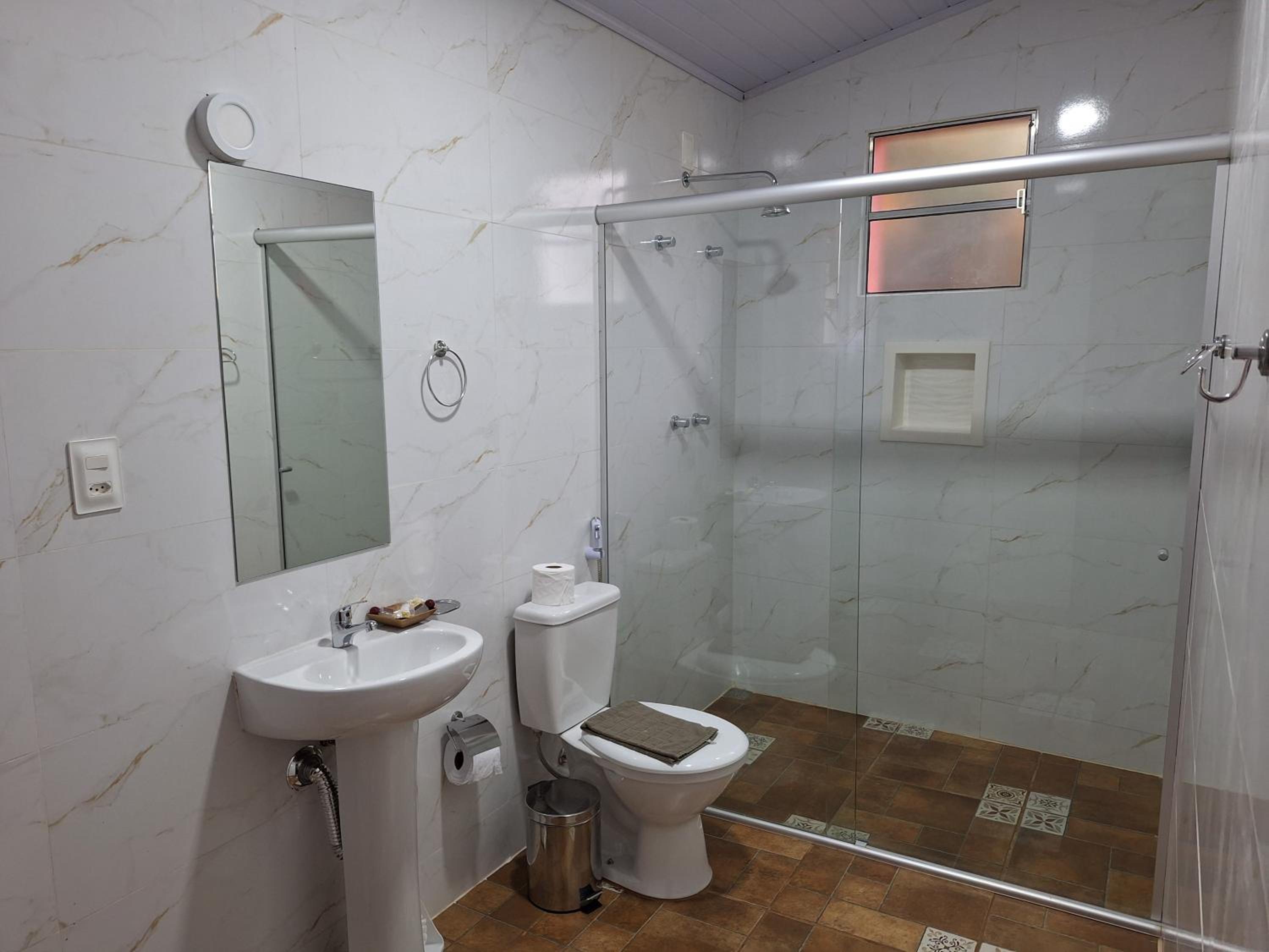 Photo 136