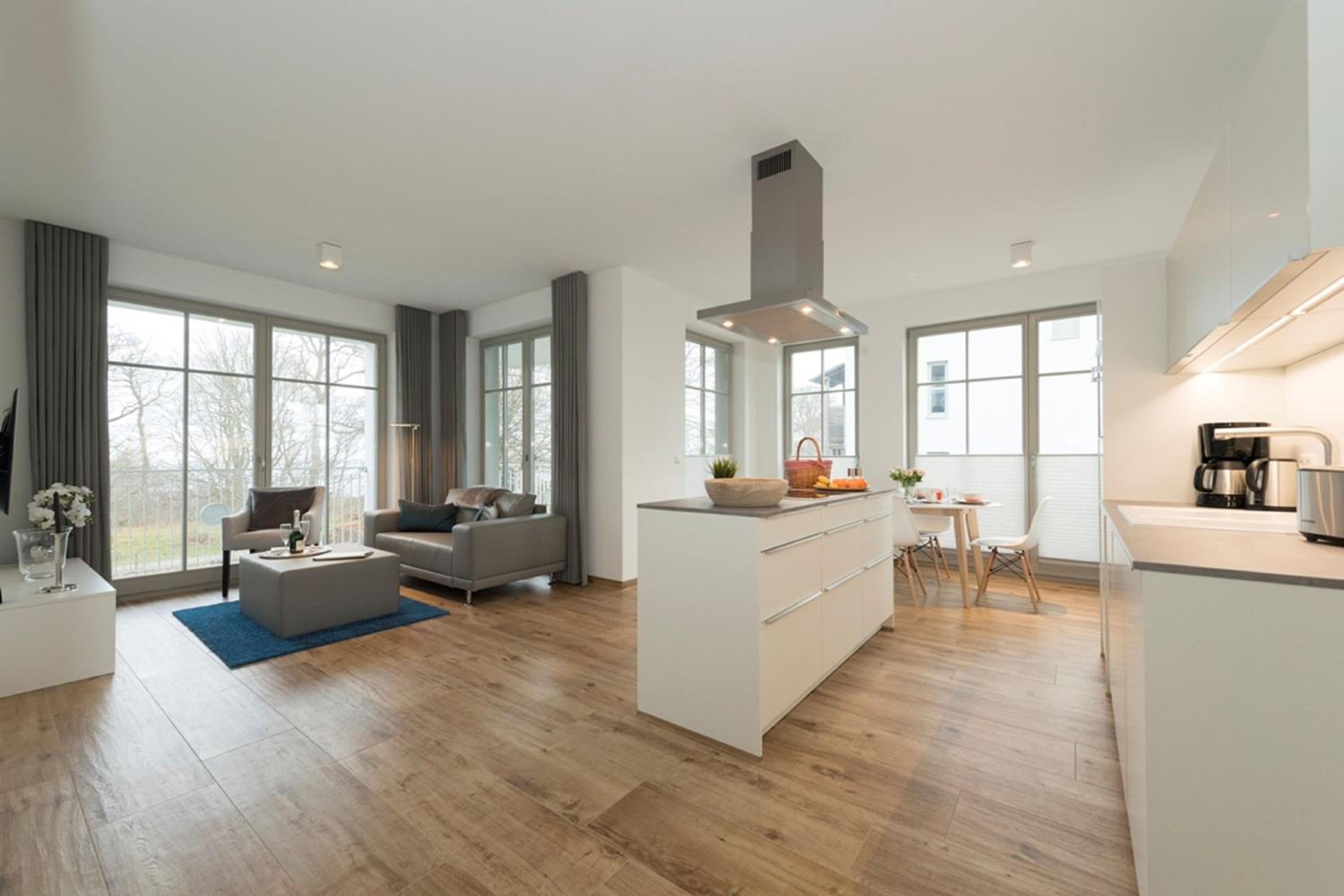 moderne Ferienwohnung mit eigener Sauna und Balkon - Villa Pauline FeWo 06
