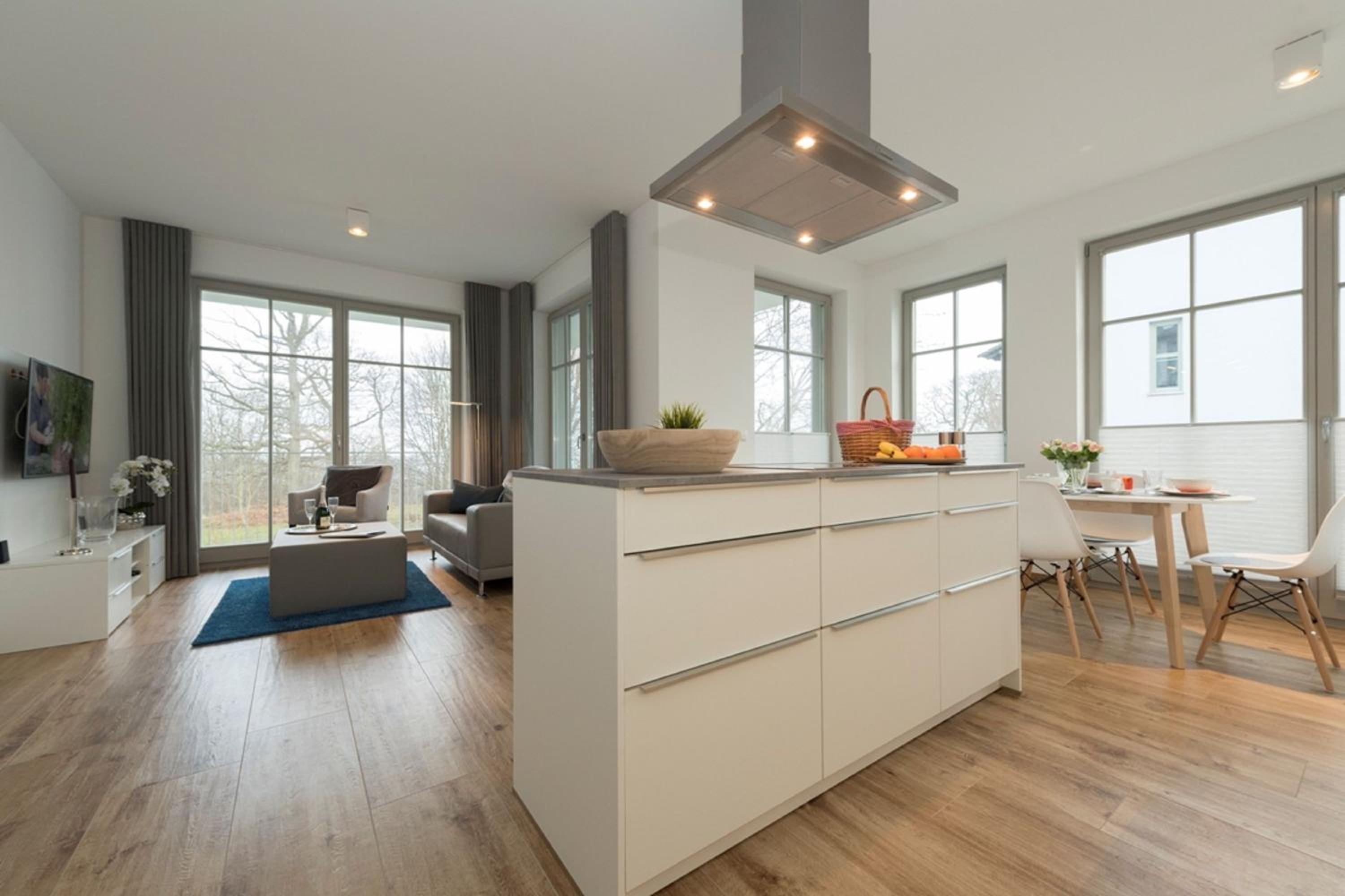 moderne Ferienwohnung mit eigener Sauna und Balkon - Villa Pauline FeWo 06