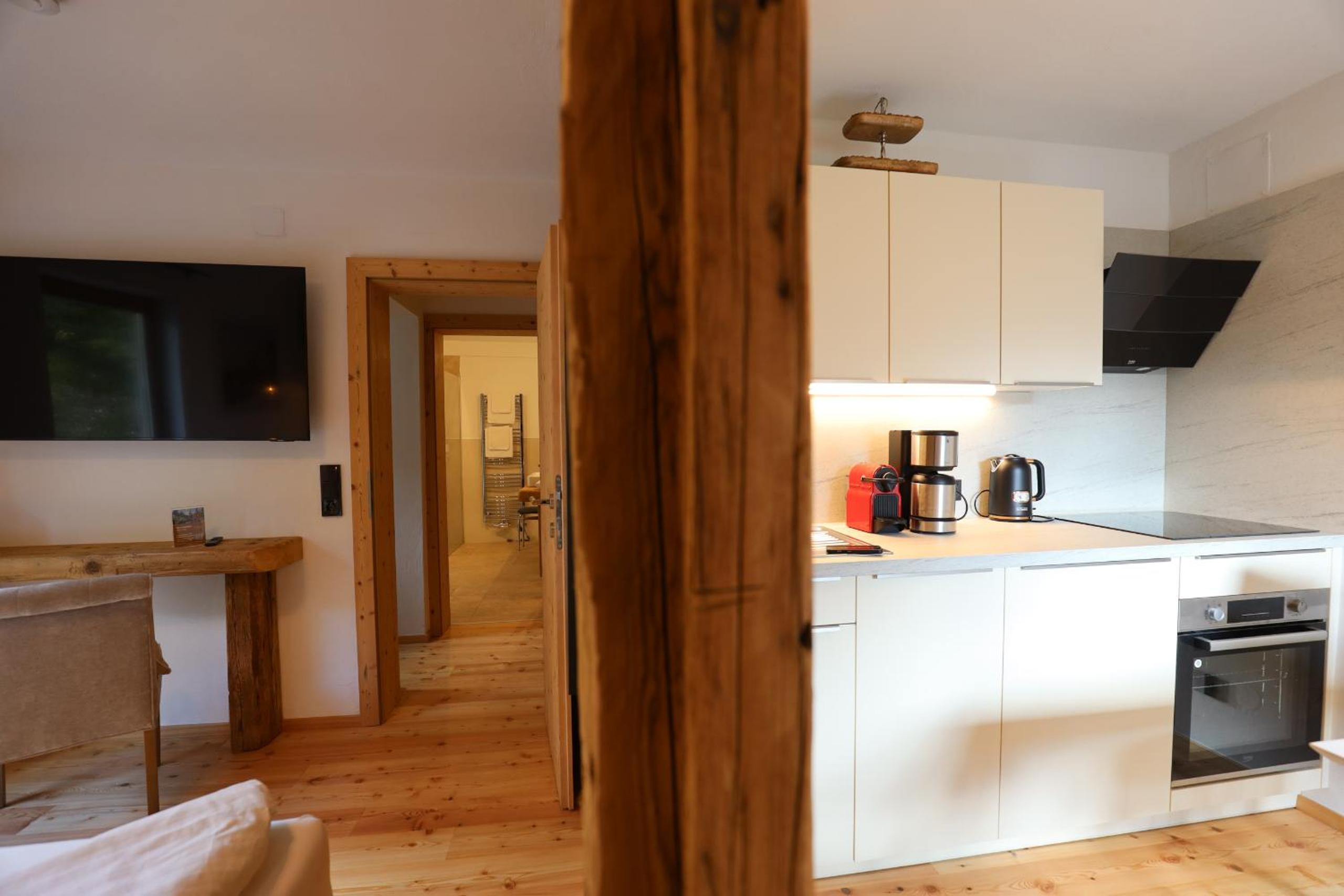 Pension & Appartements Ronacherhof -Mountain Hideaway Slopeside