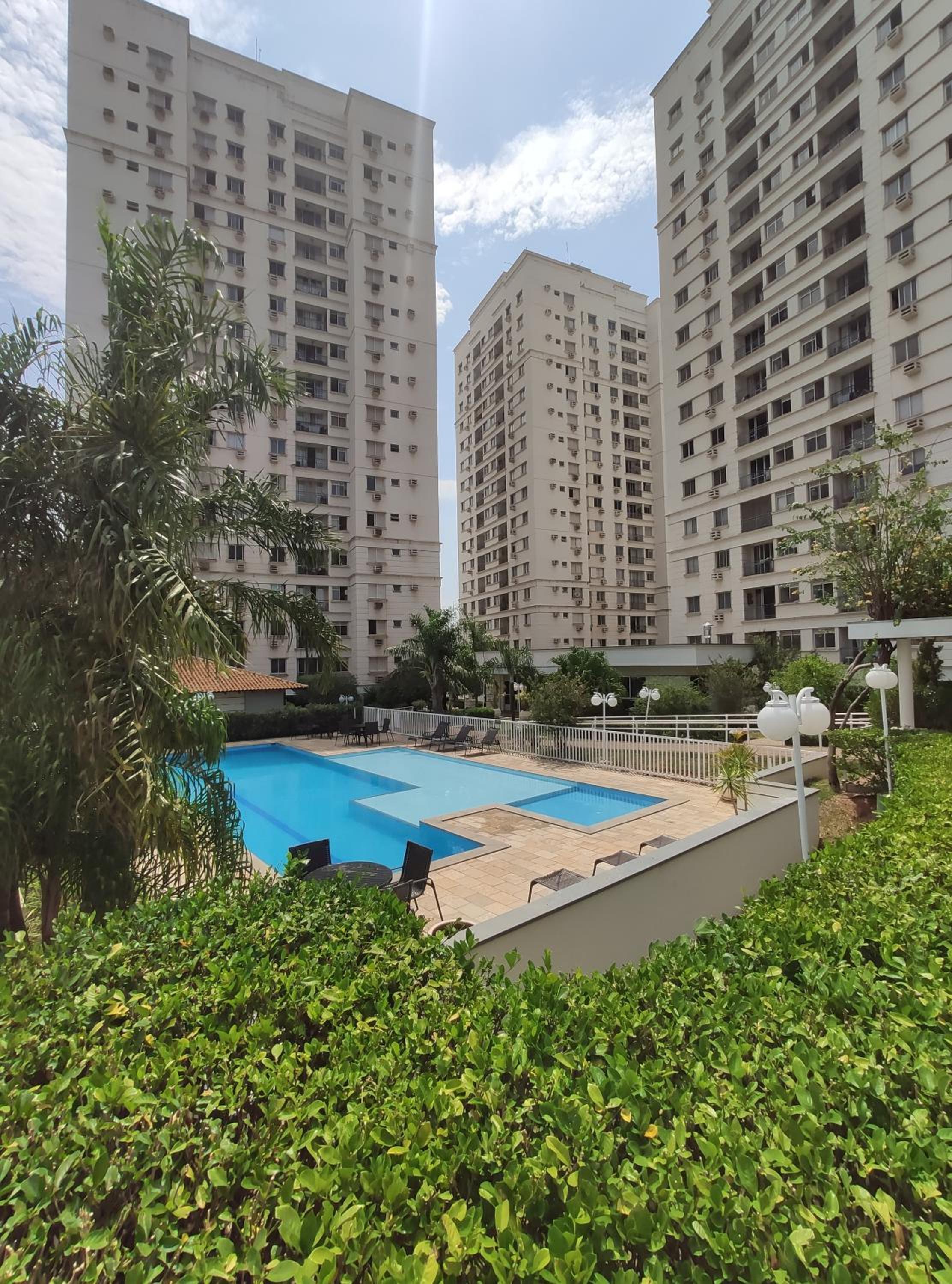Apartamento completo Garden Bosque - próximo ao hospital São Matheus e shopping Pantanal