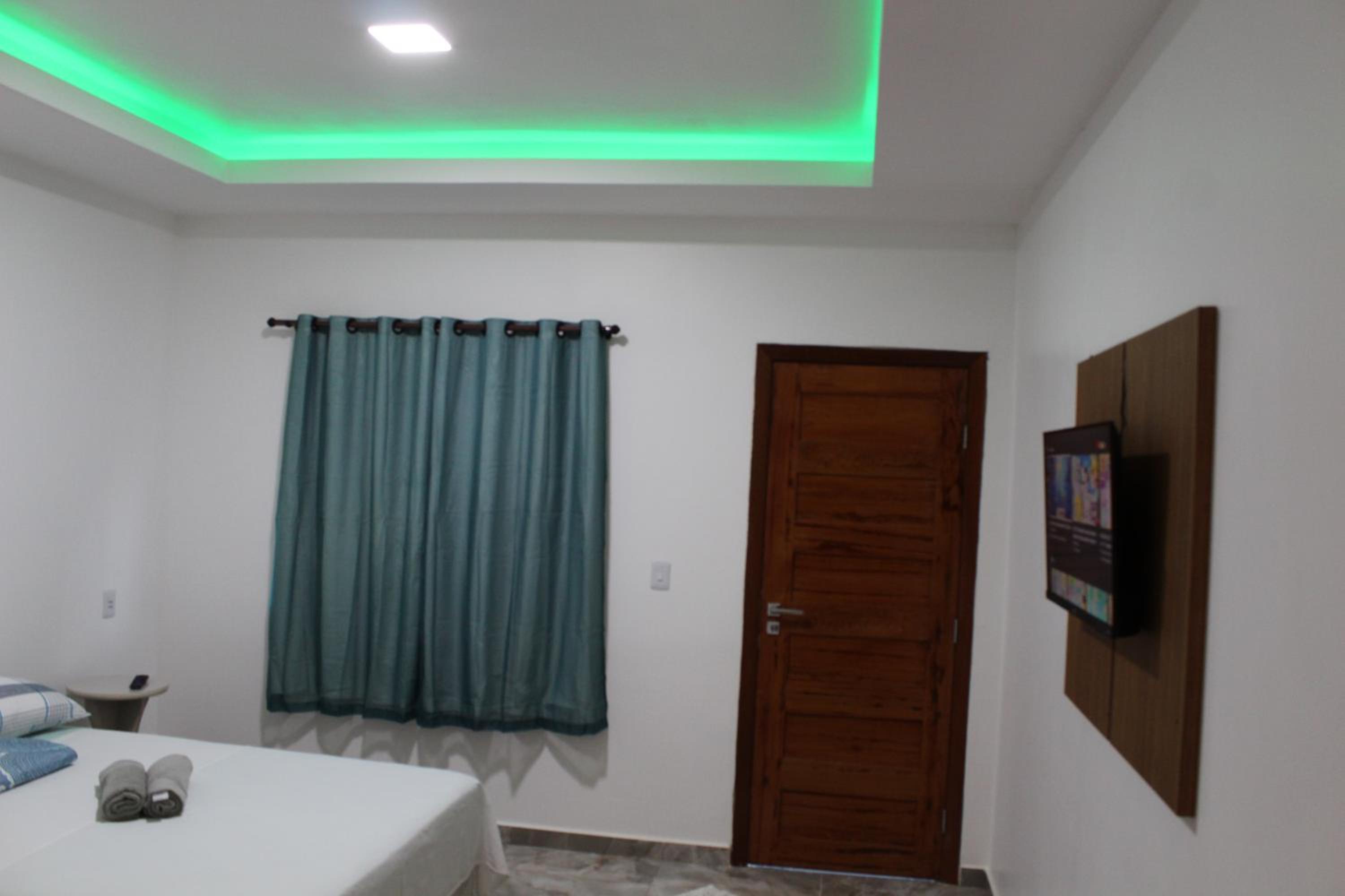 Hotel Jardim Tropical