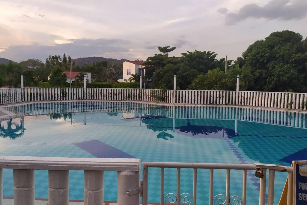 Casa quinta, piscina privada , campestre acogedora