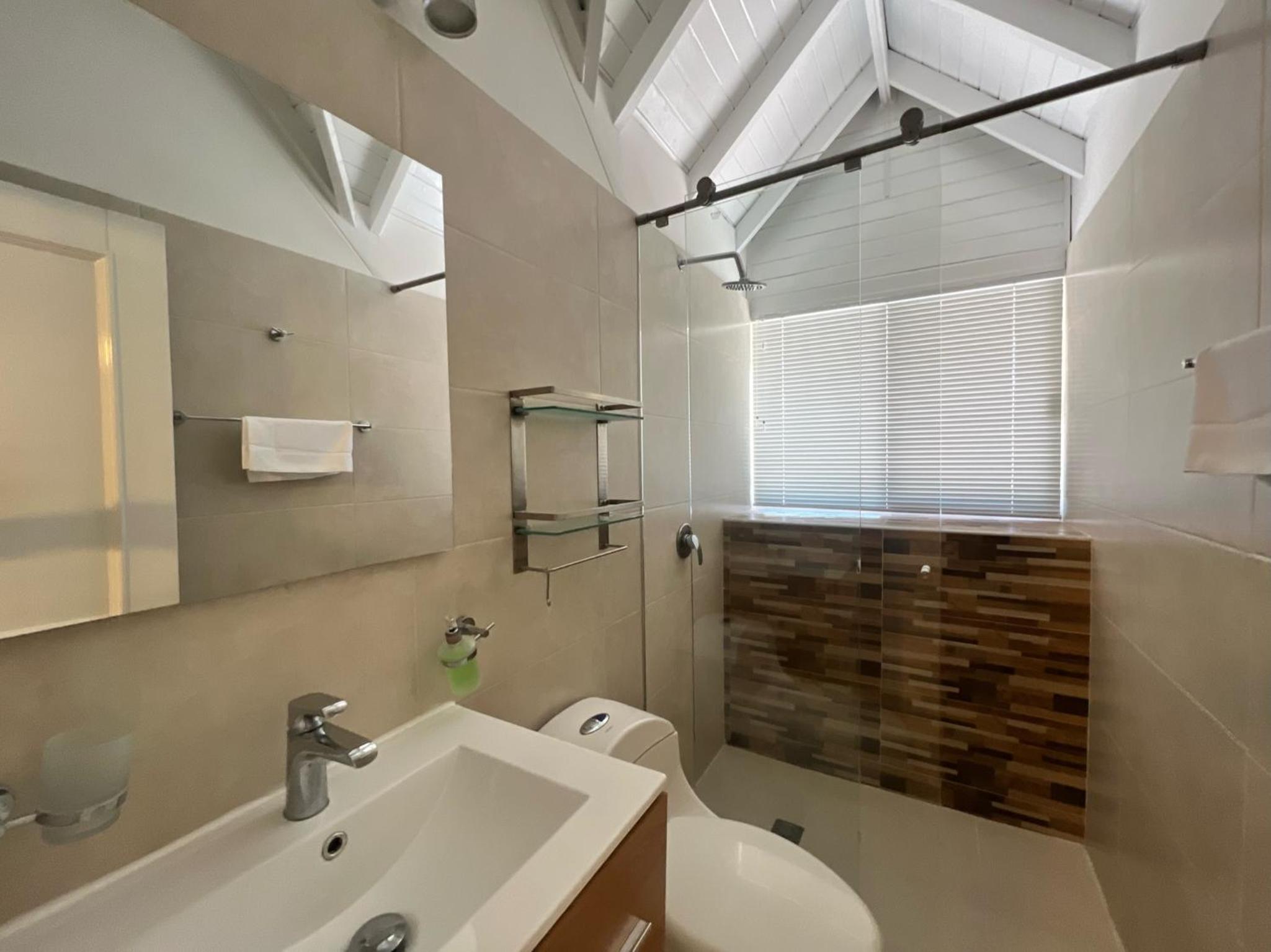 Moderna Cabaña en Ruitoque Condominio
