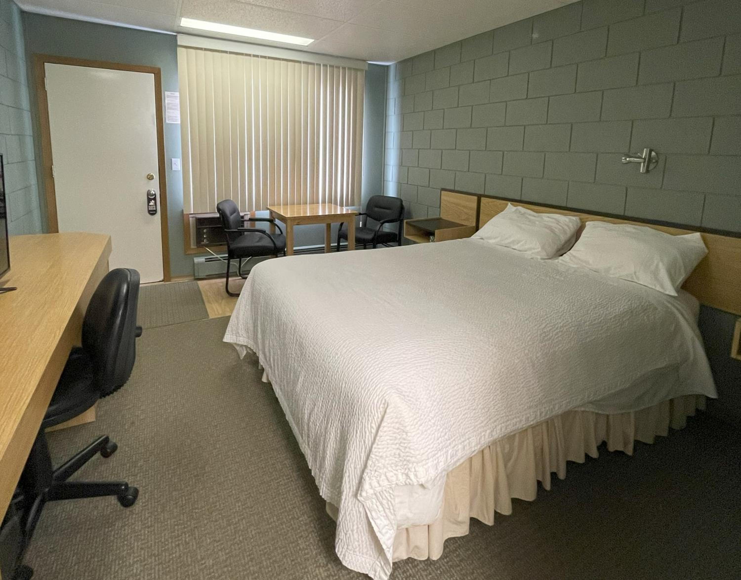 Rest Easy Motel