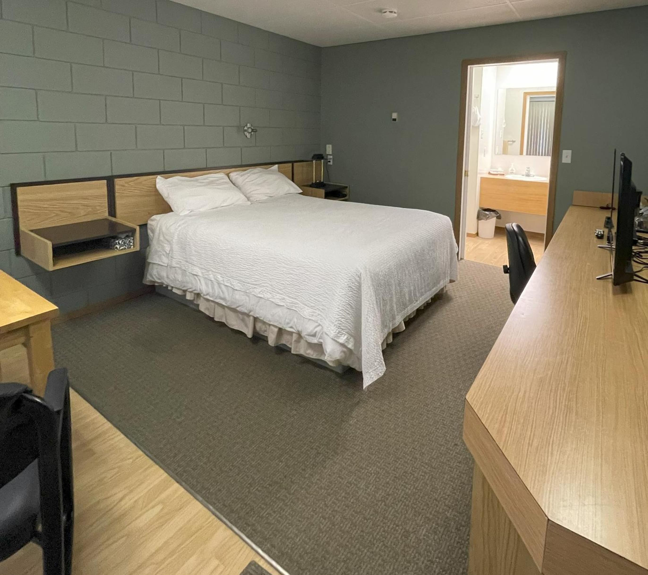 Rest Easy Motel