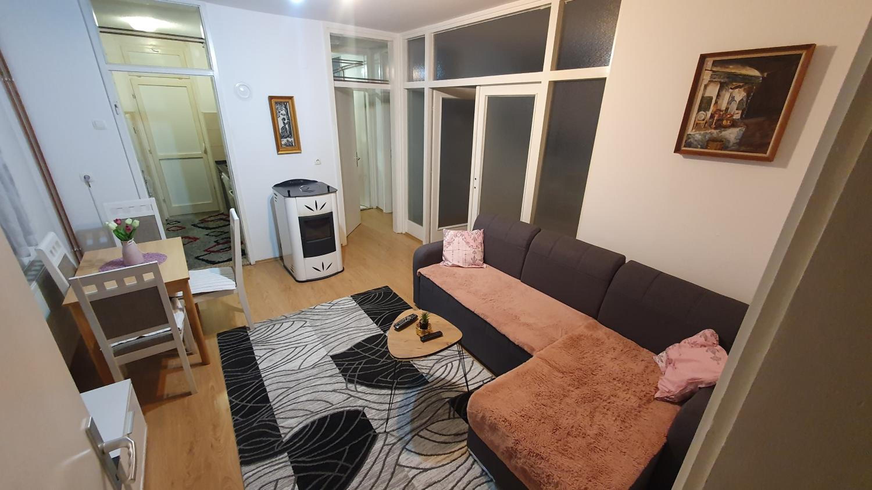 Apartman Dina