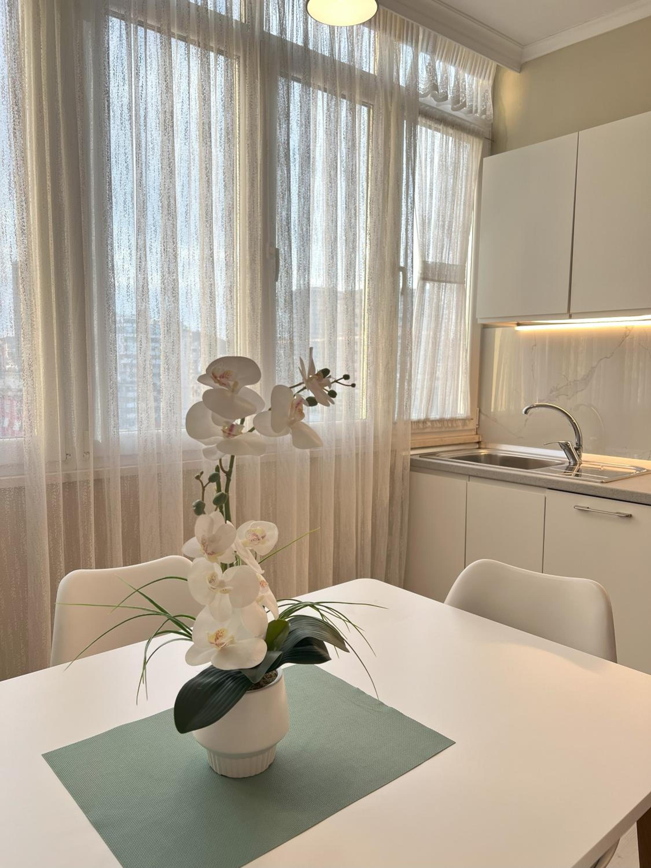 Grand New Bazaar Apartment