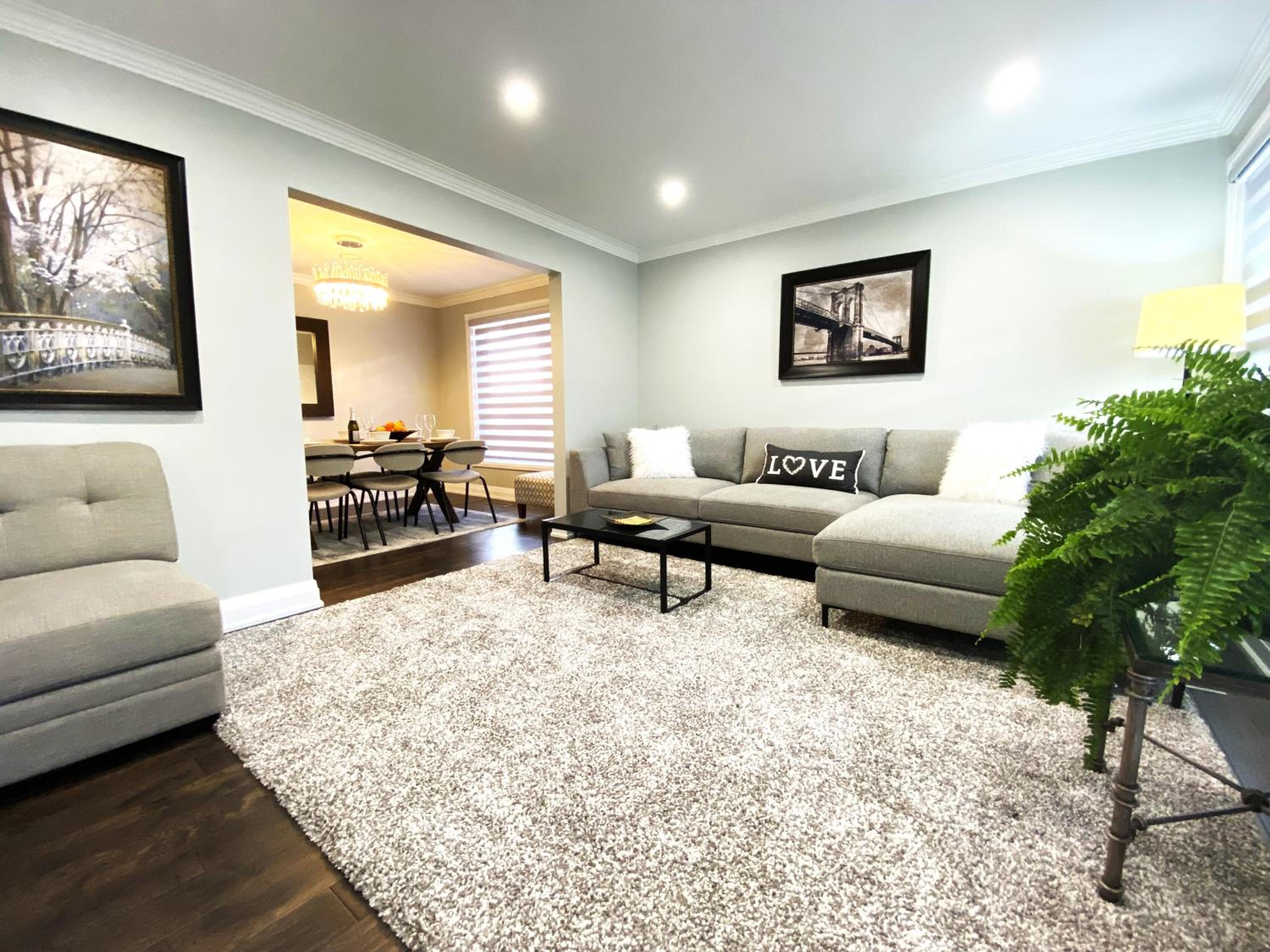 iResidence in Toronto - Fantastic Vacation Home with Breakfast