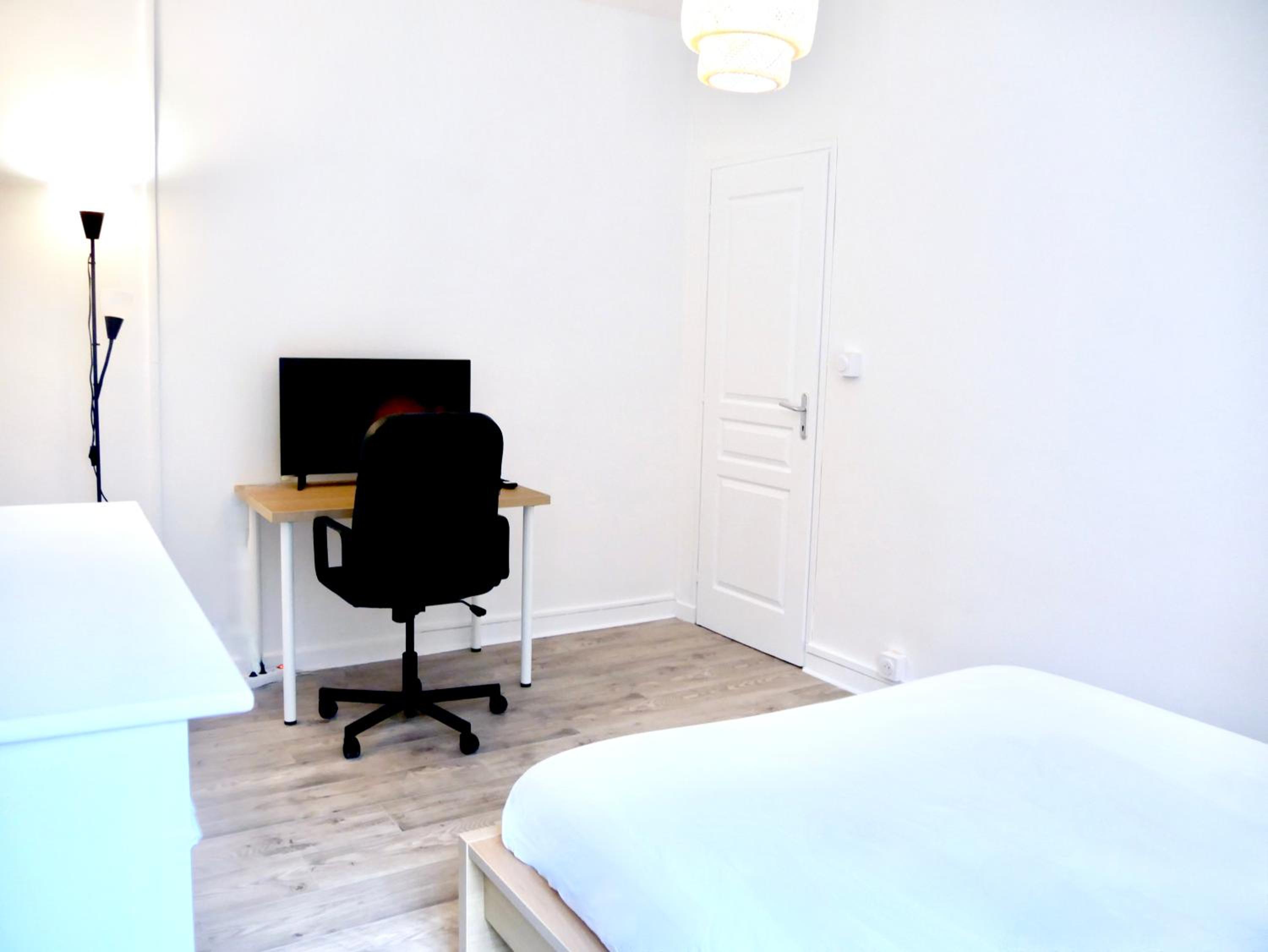 Travel Paris Logement en Colocation