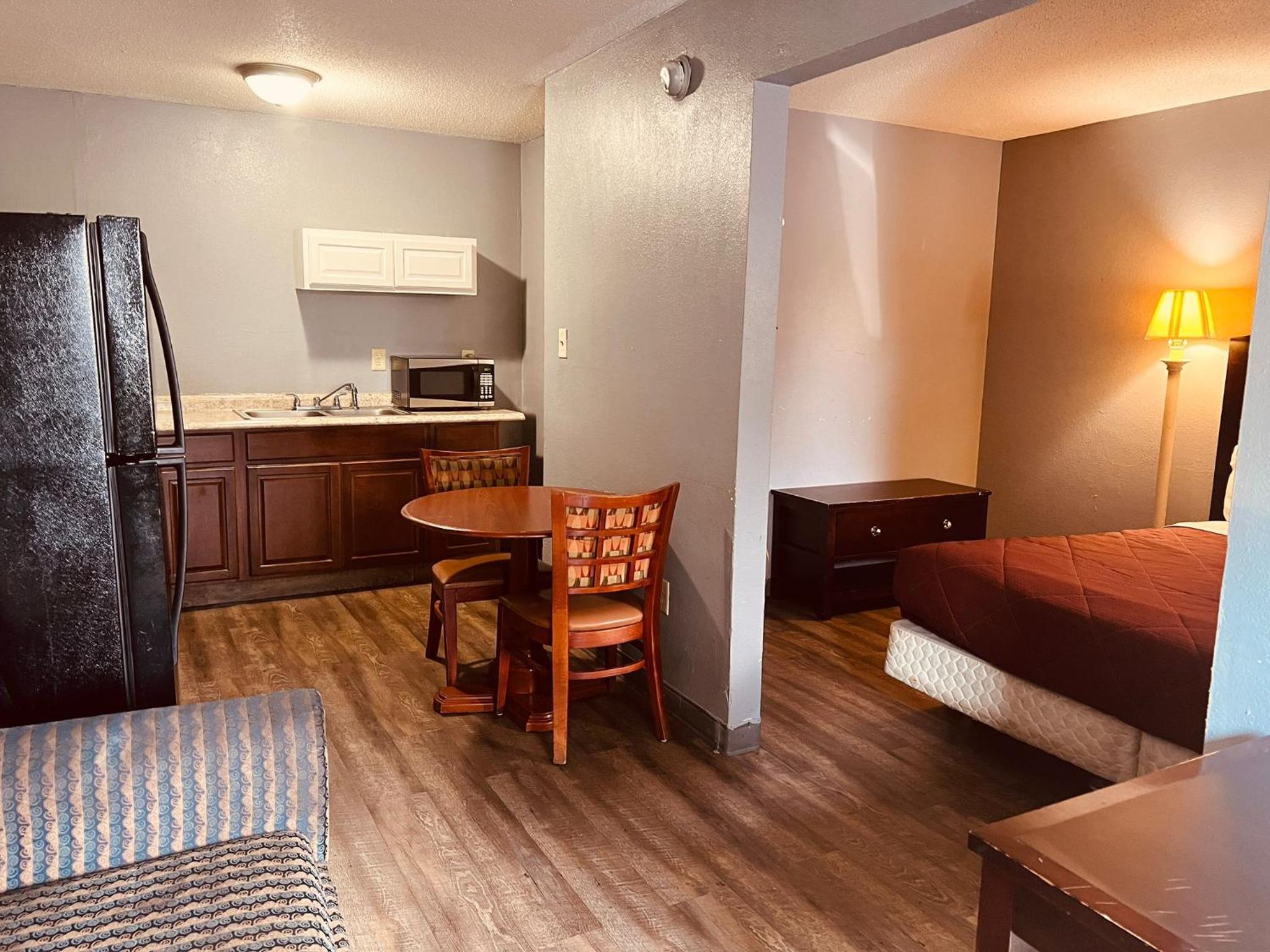 Palace Inn & Suites - Newport News/Jefferson Ave, Photo 3