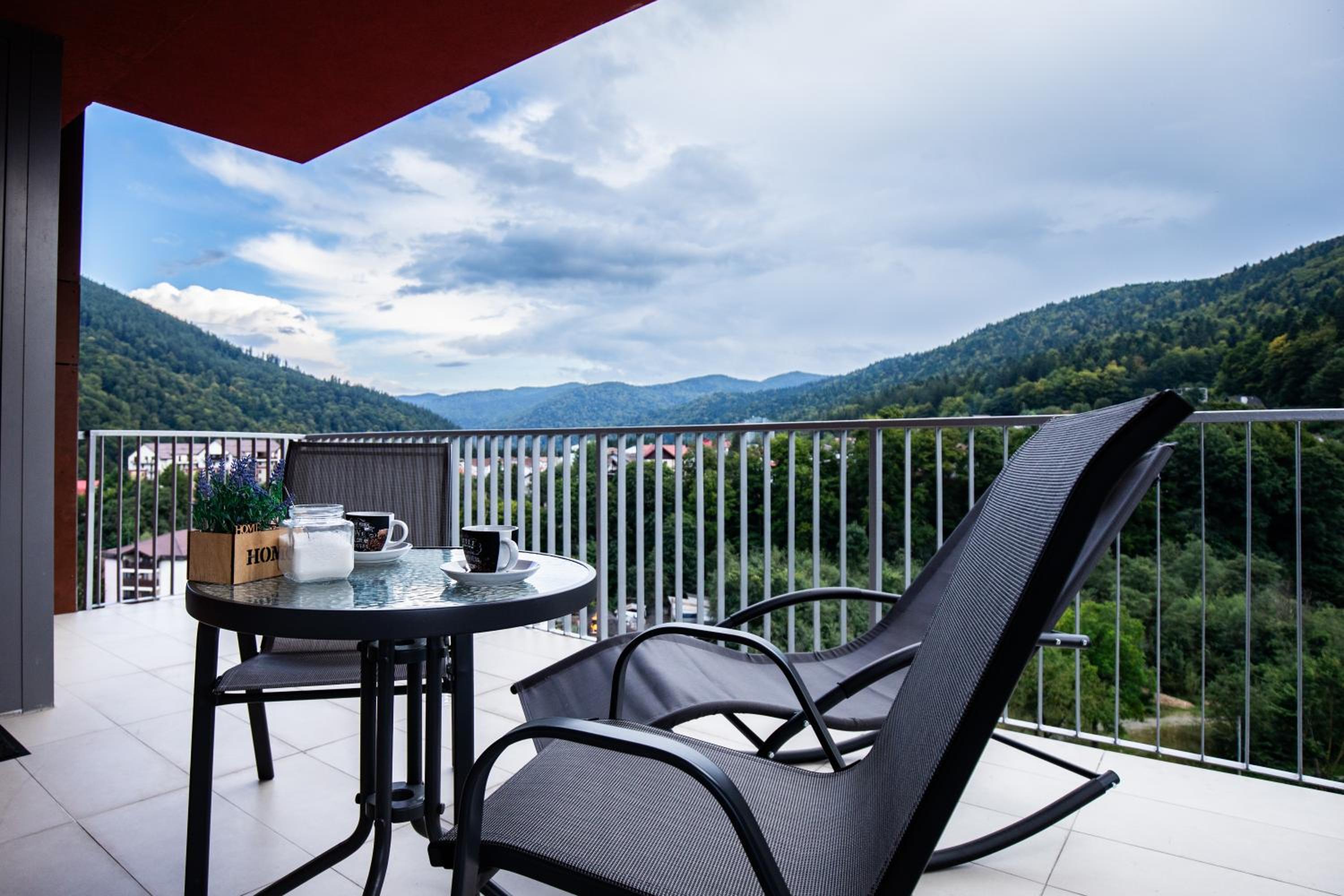 TOP VIEW APARTMENT view 3
