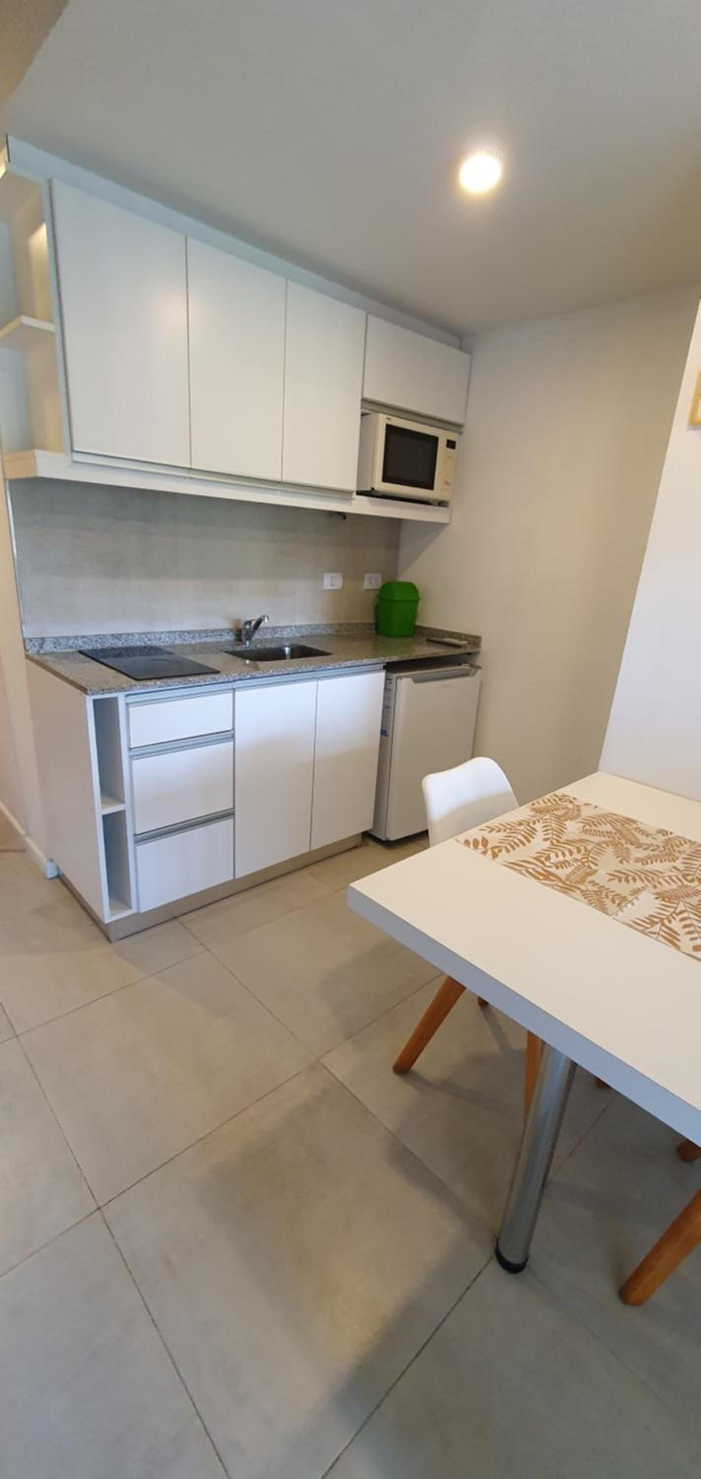 DEPTO LAVALLE 1191 PLAZA BELGRANO