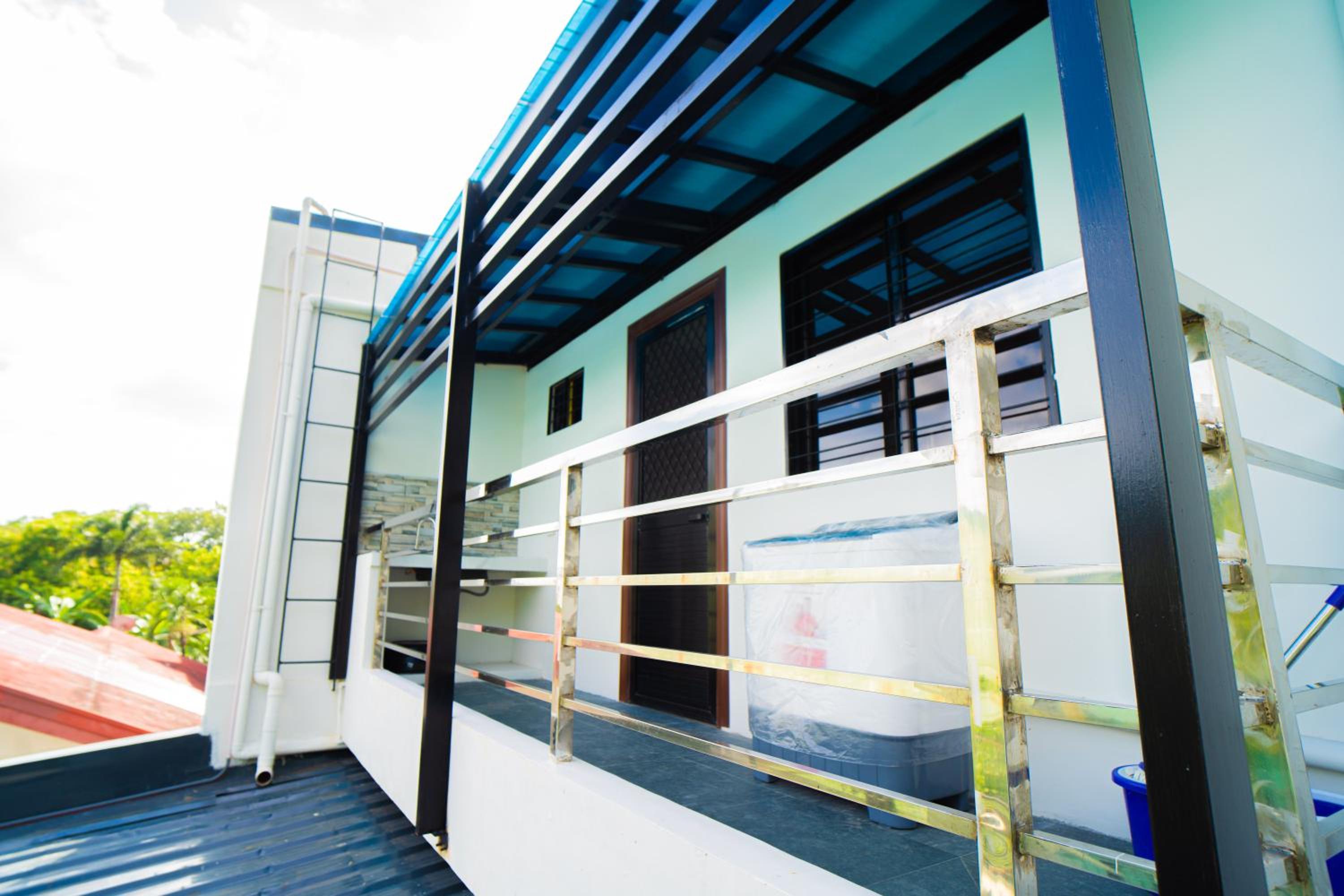 LacambraHills Studio Olongapo