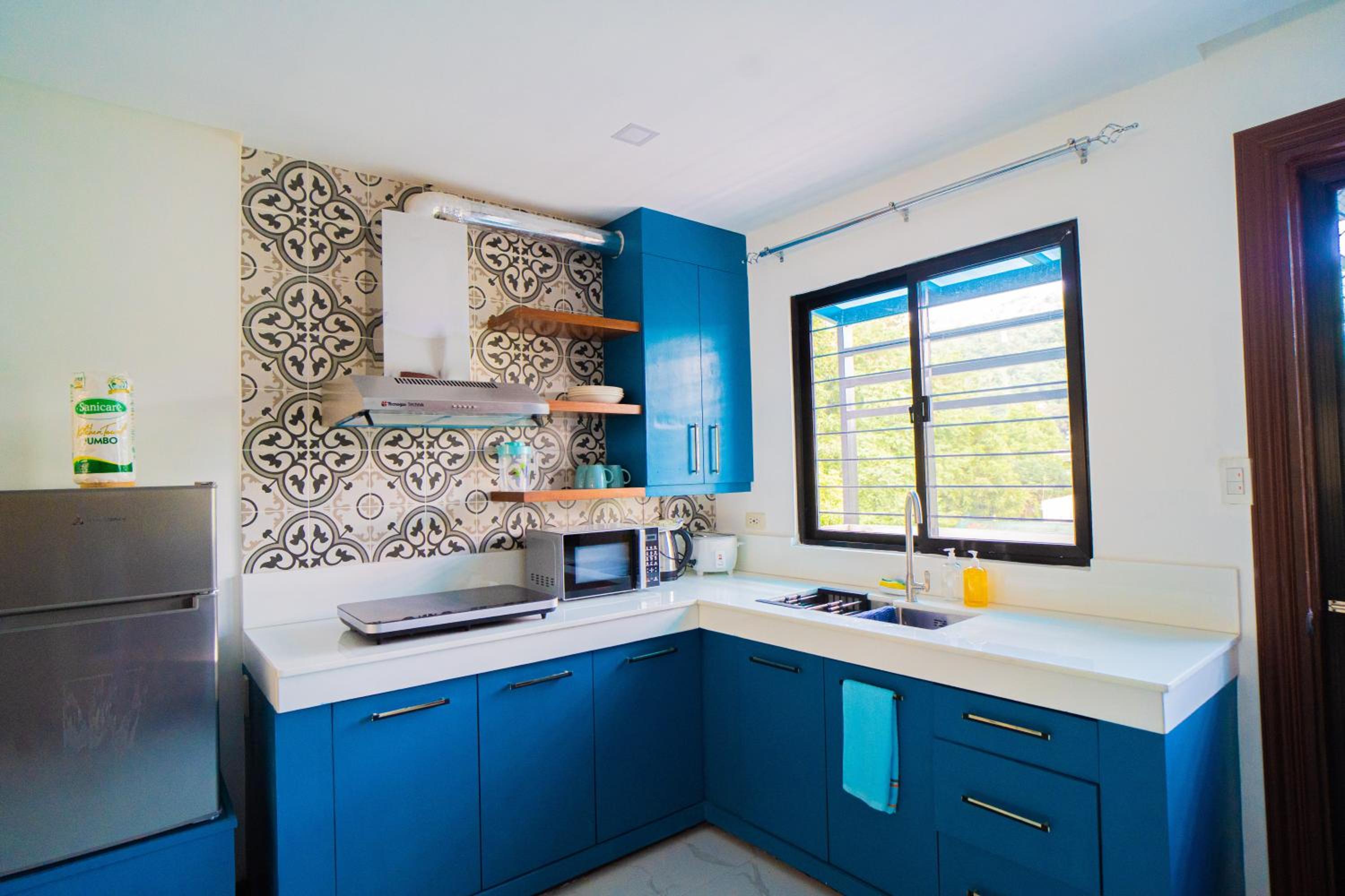 LacambraHills Studio Olongapo