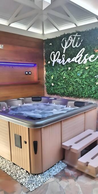 P'ti Paradise