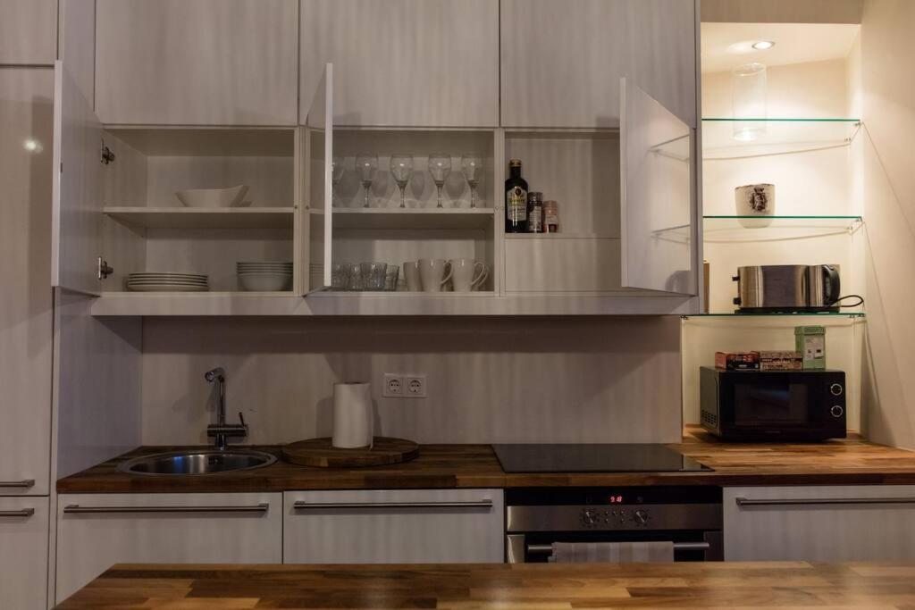 DICTUMFACTUM Modern Apartment Viru Gates