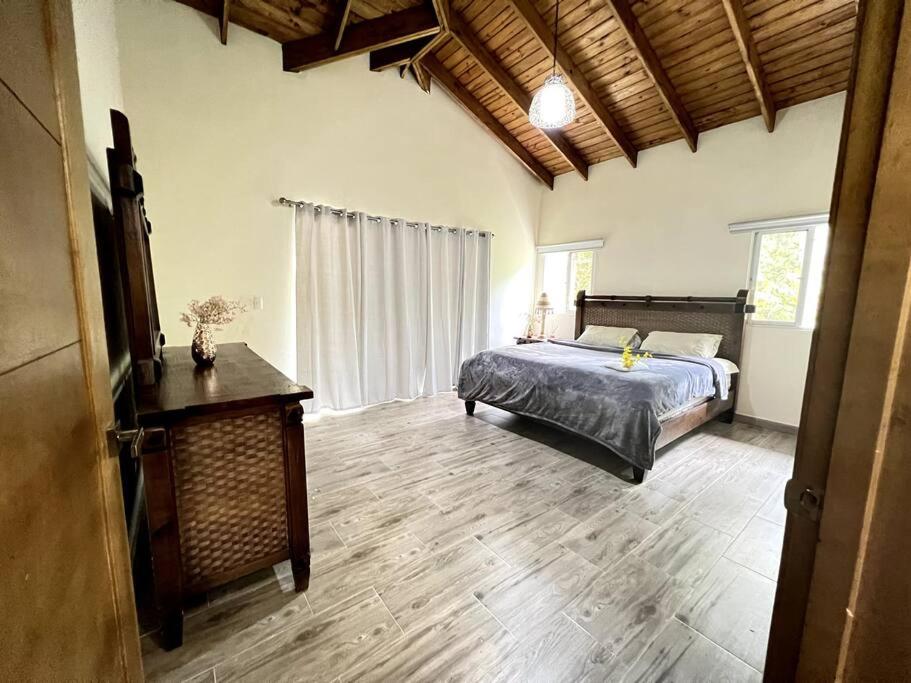 Villa escondida
