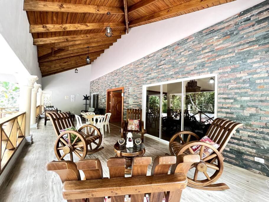 Villa escondida