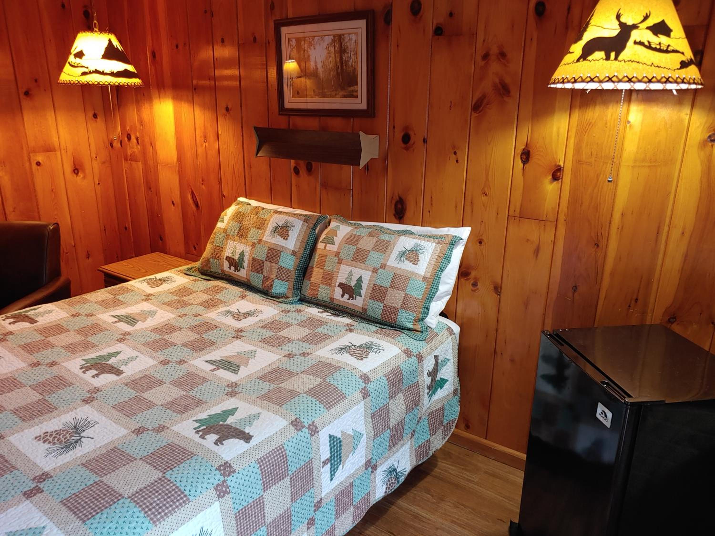 Lakeshore Motel Ice Lake