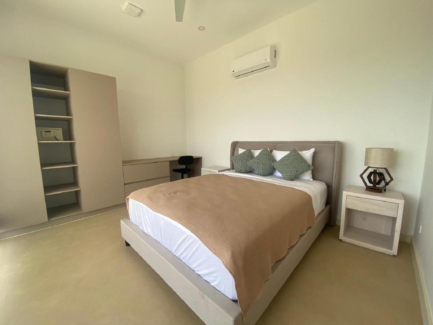 CASA AYLA B - charming 2BR ocean view condo in Flamingo