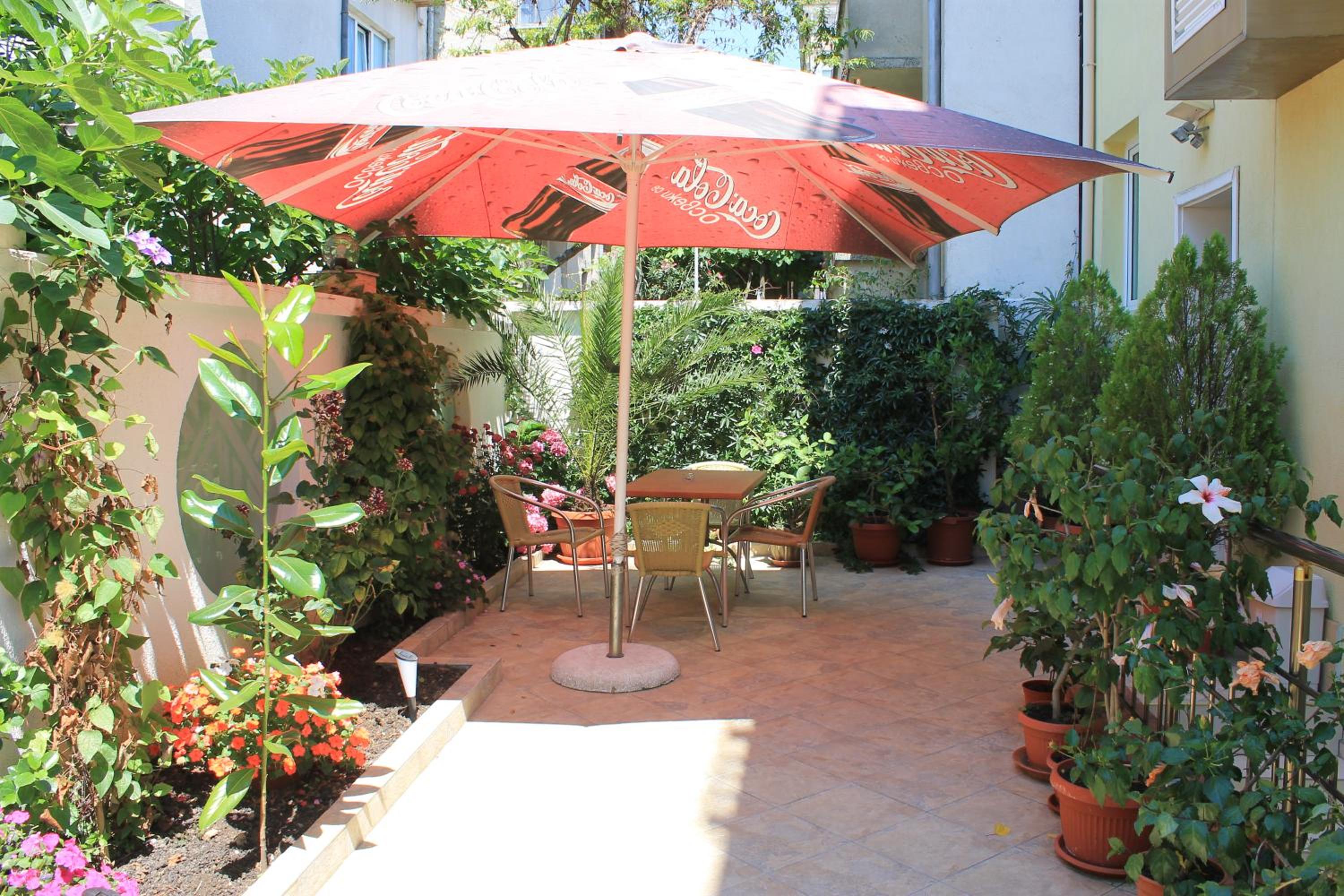 Stela Guest House