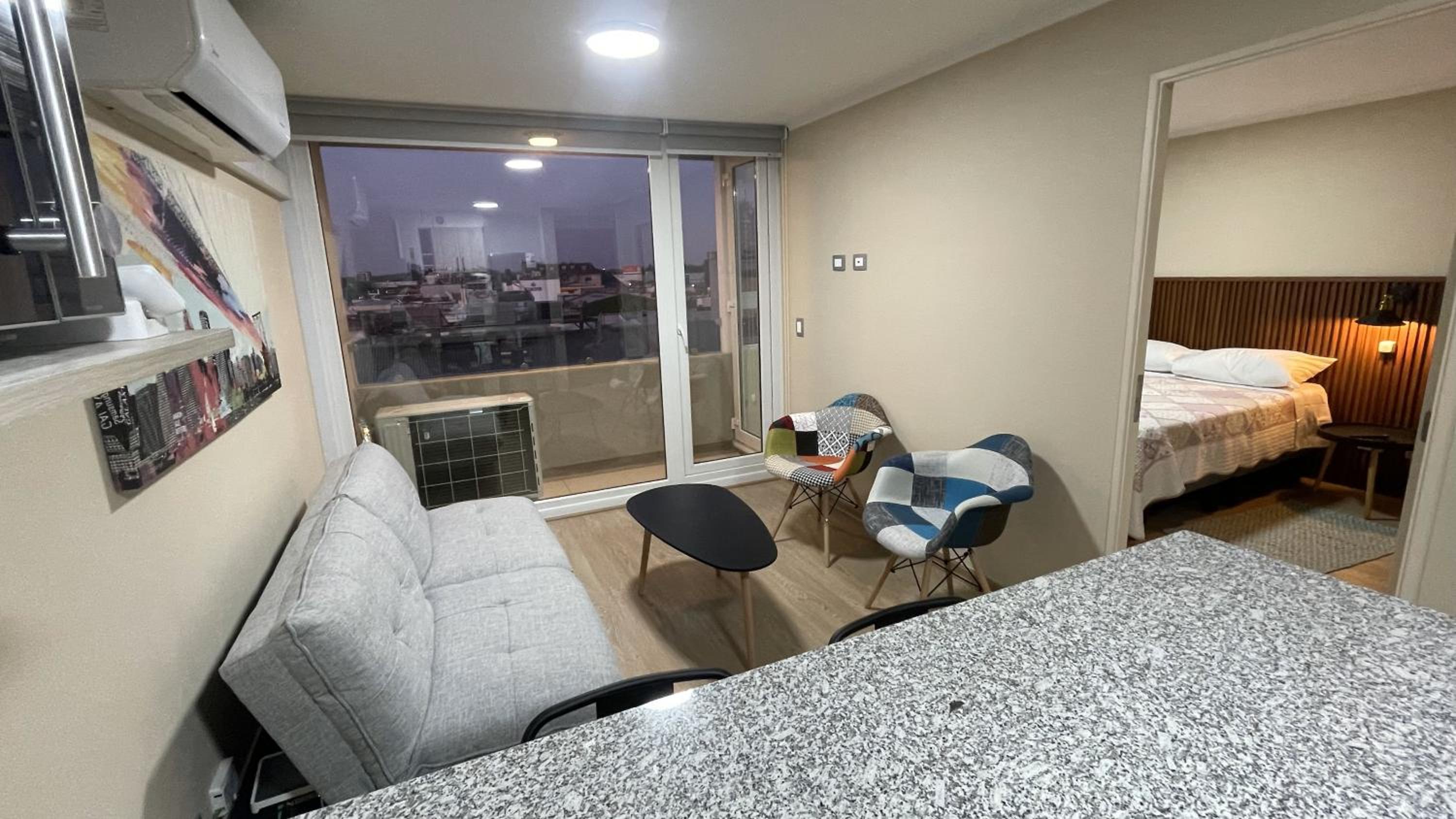 Depto central, parking, moderno