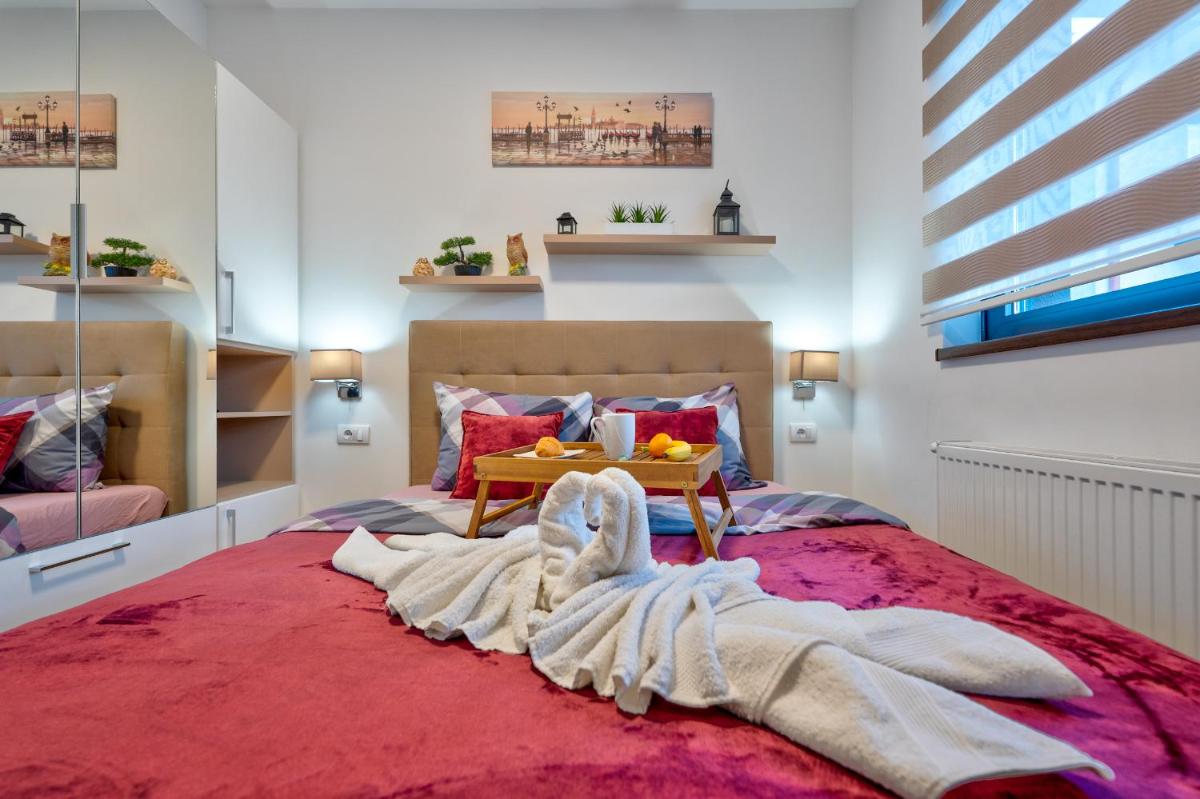 AROMA Apartments view 5