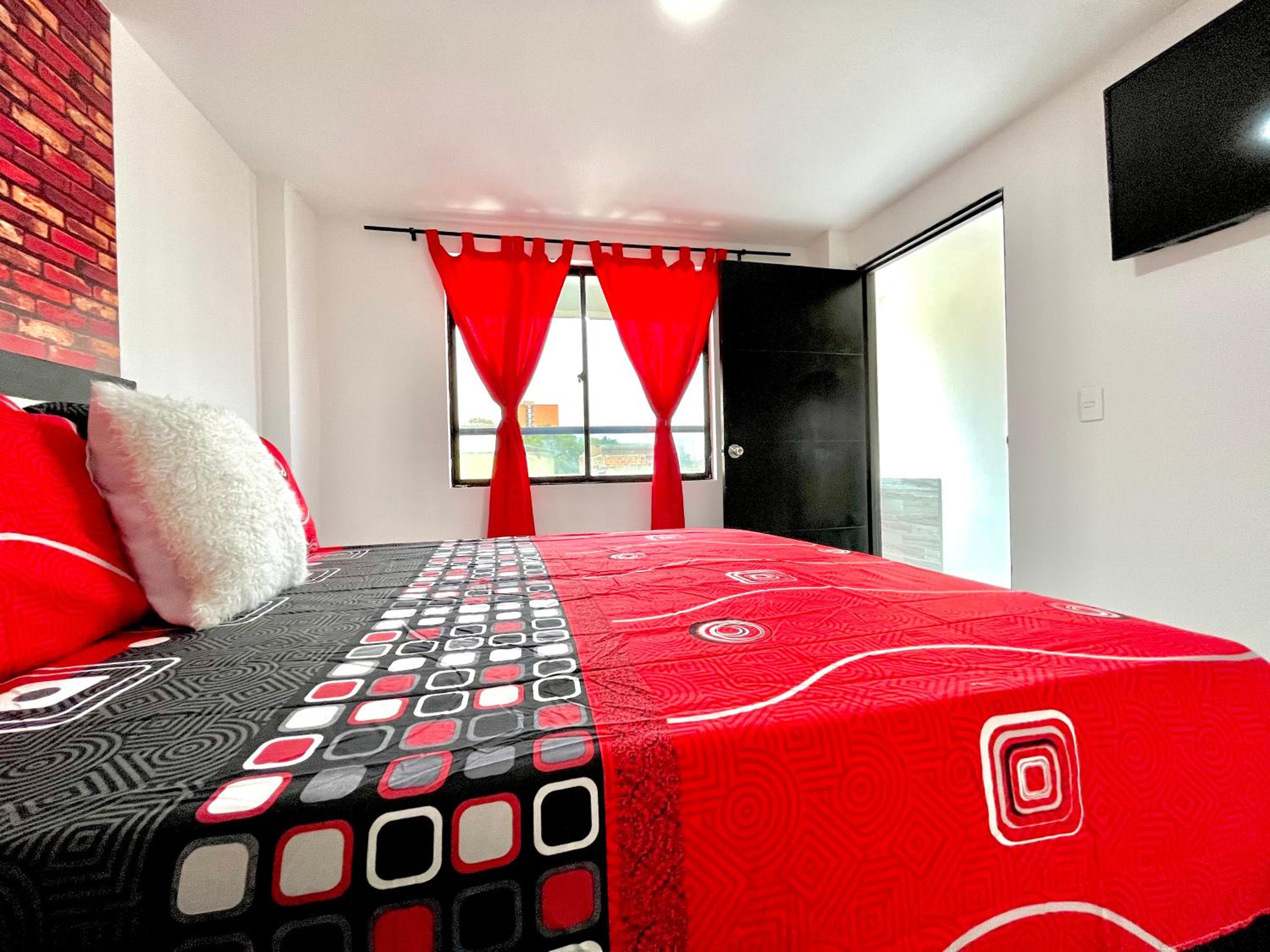 Edificio Victory Medellin - Apartamentos Acogedores y Equipados 100MB Wi-Fi, Central & Terraza Compartida