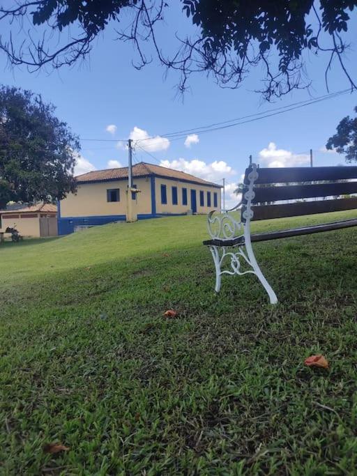 Santa Lucia Fazenda Centenária nas Montanhas
