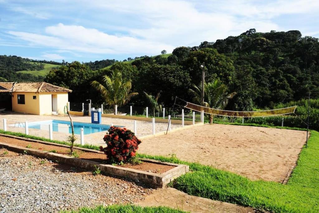 Santa Lucia Fazenda Centenária nas Montanhas